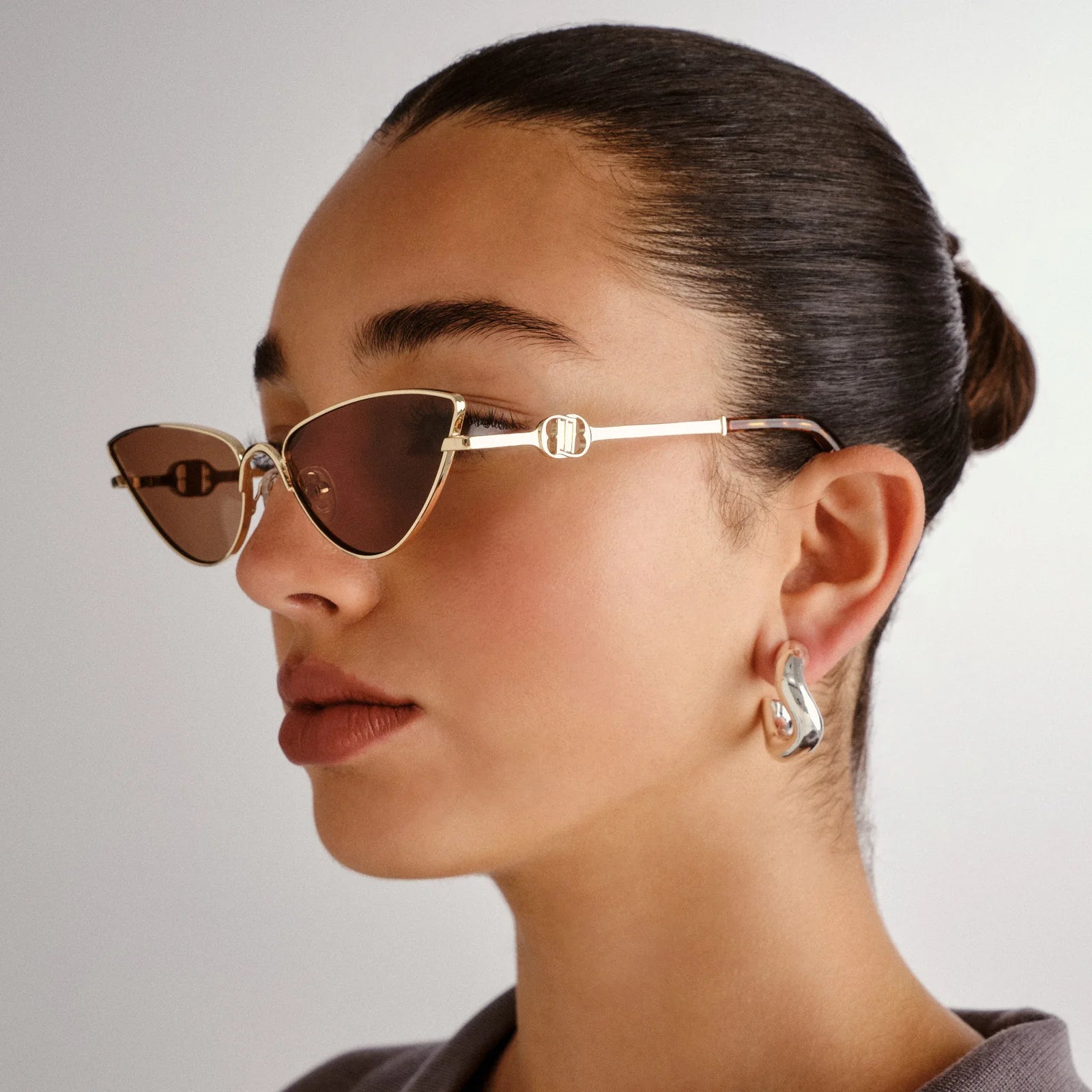 THE SOIREE SUNGLASSES - BRIGHT GOLD/BROWN