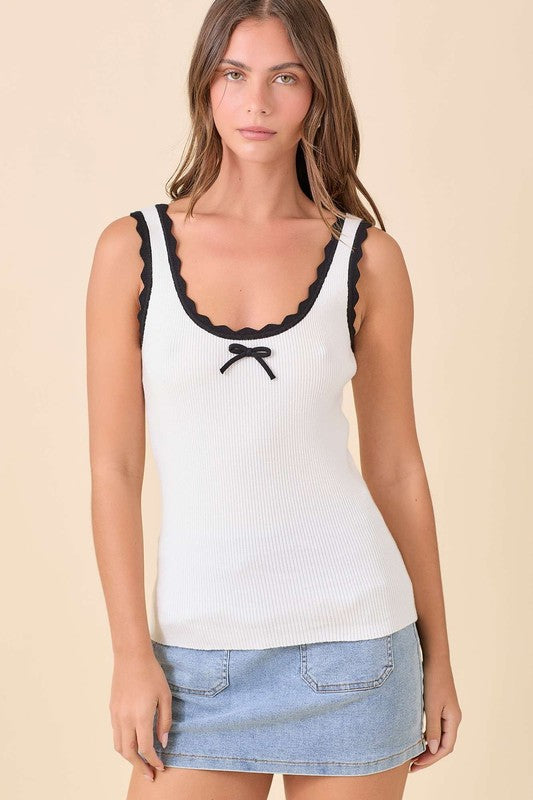 ANNY SCALLOPED TANK TOP