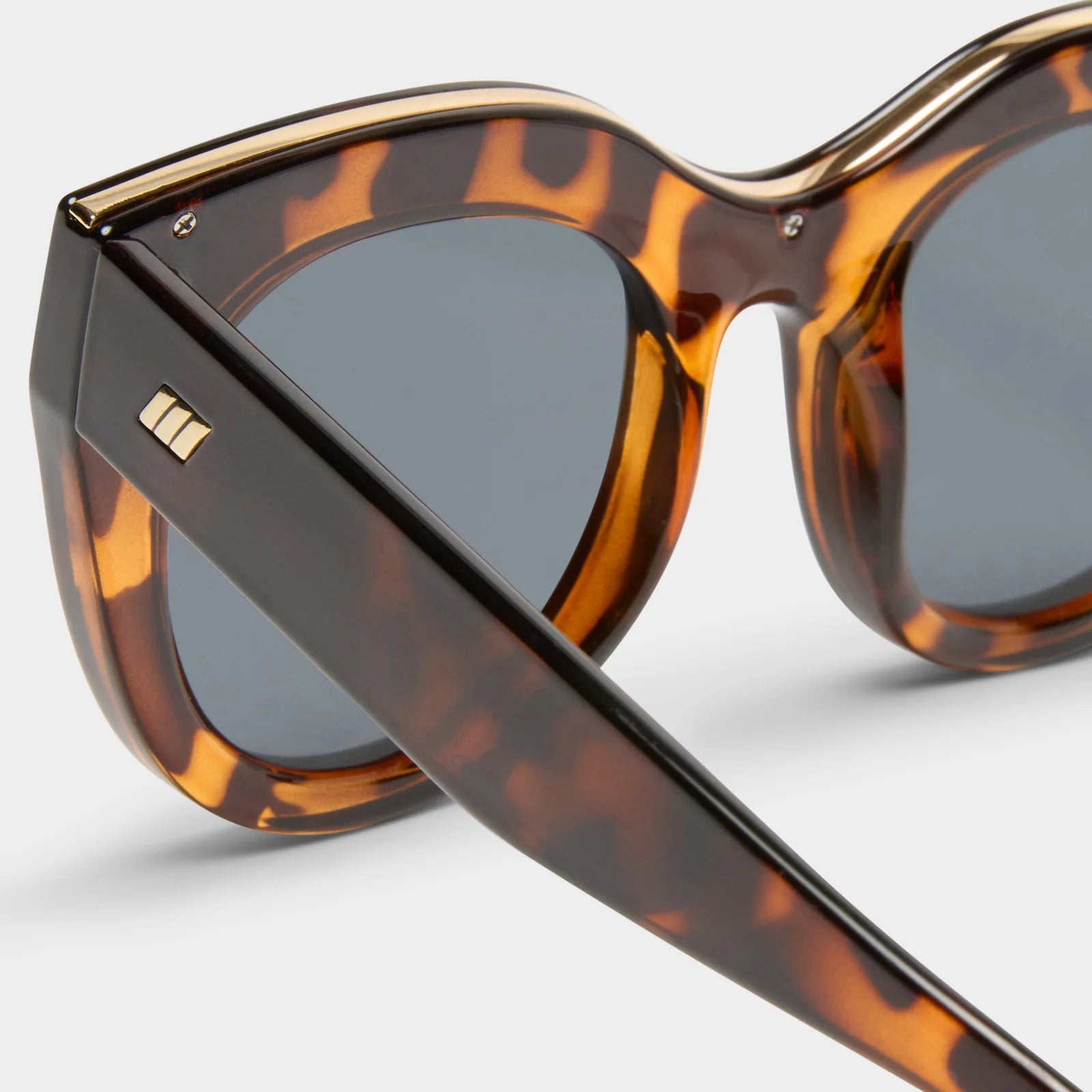AIR HEART SUNGLASSES - TORT