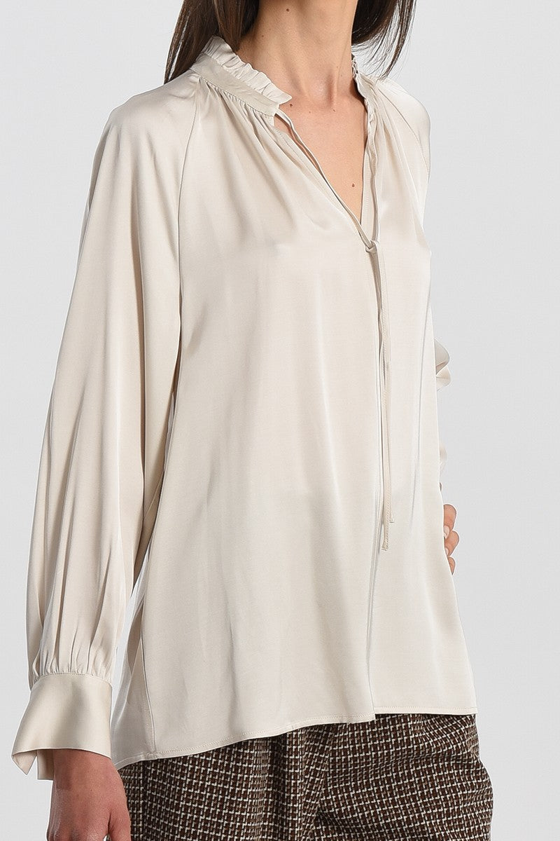 GATHERED COLLAR BLOUSE