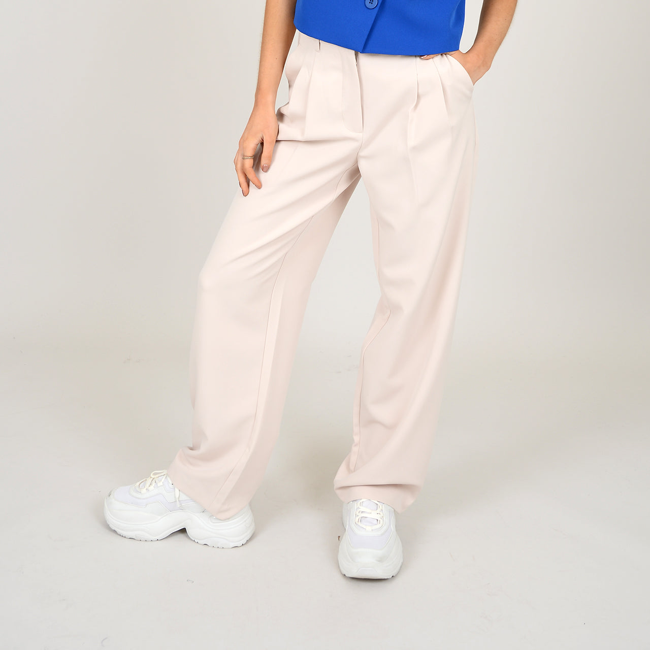 BRYNN PLEATED PANT - BONE