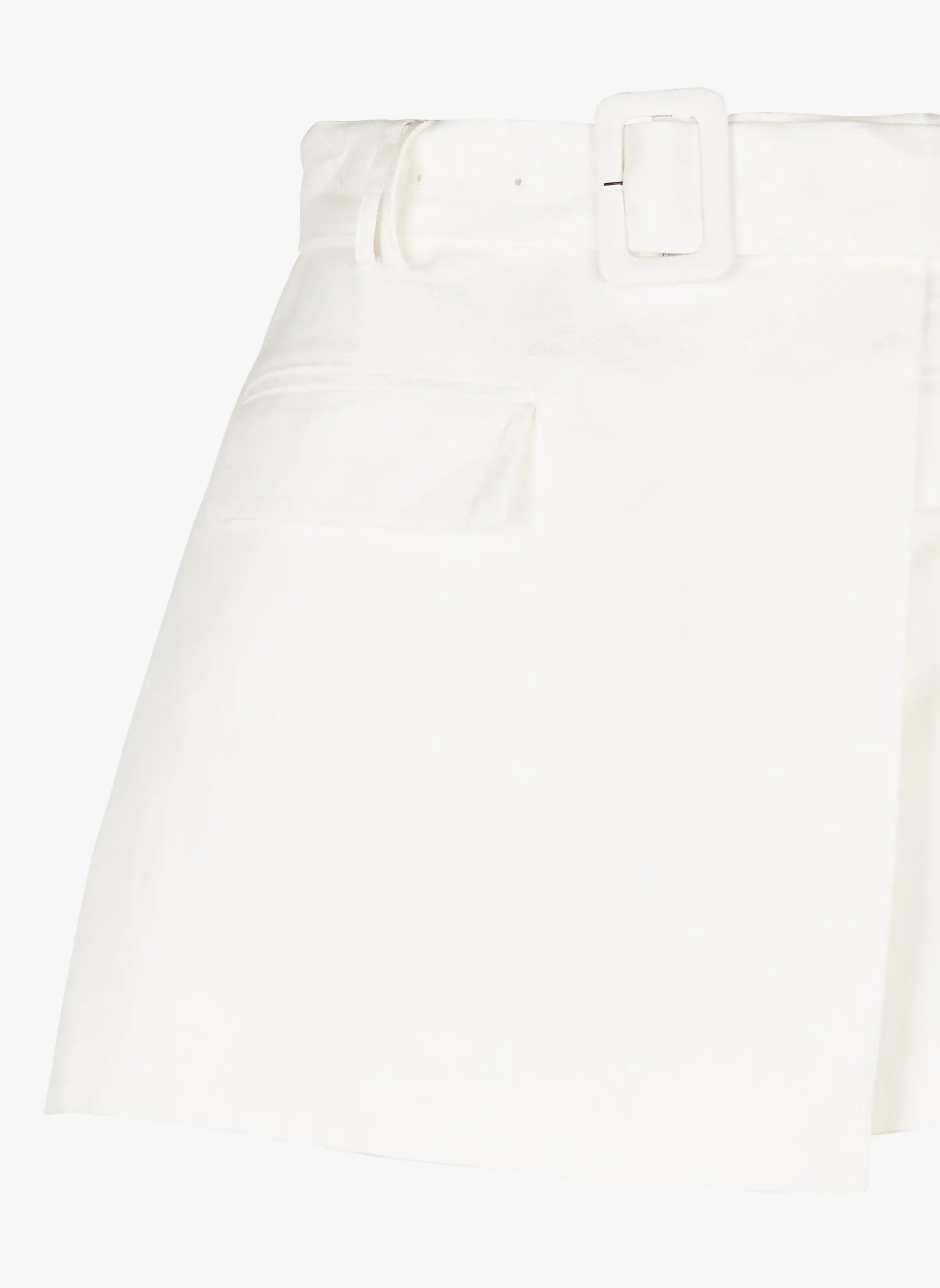 BETTY SKORT - BLANC CASSE