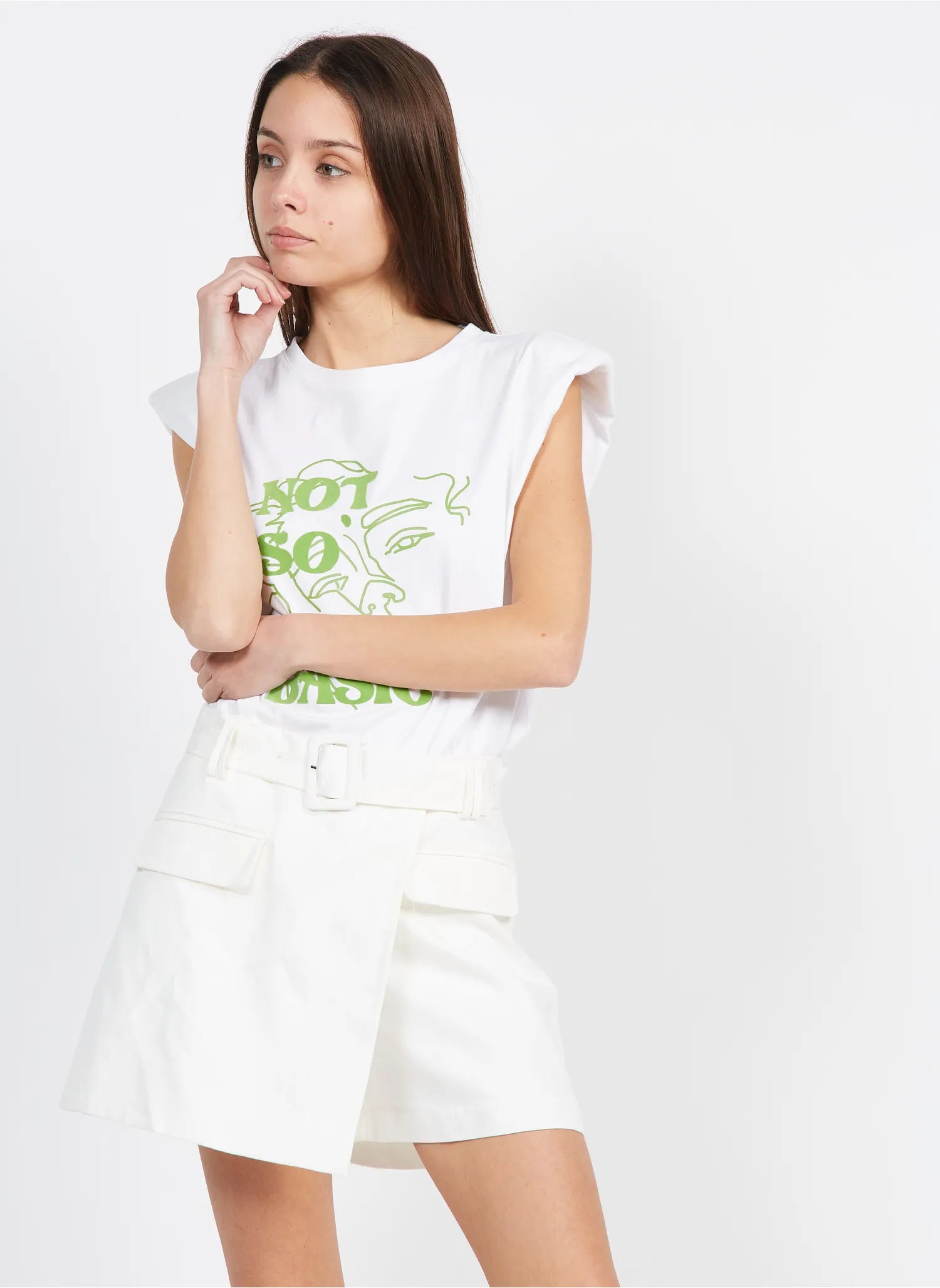 BETTY SKORT - BLANC CASSE