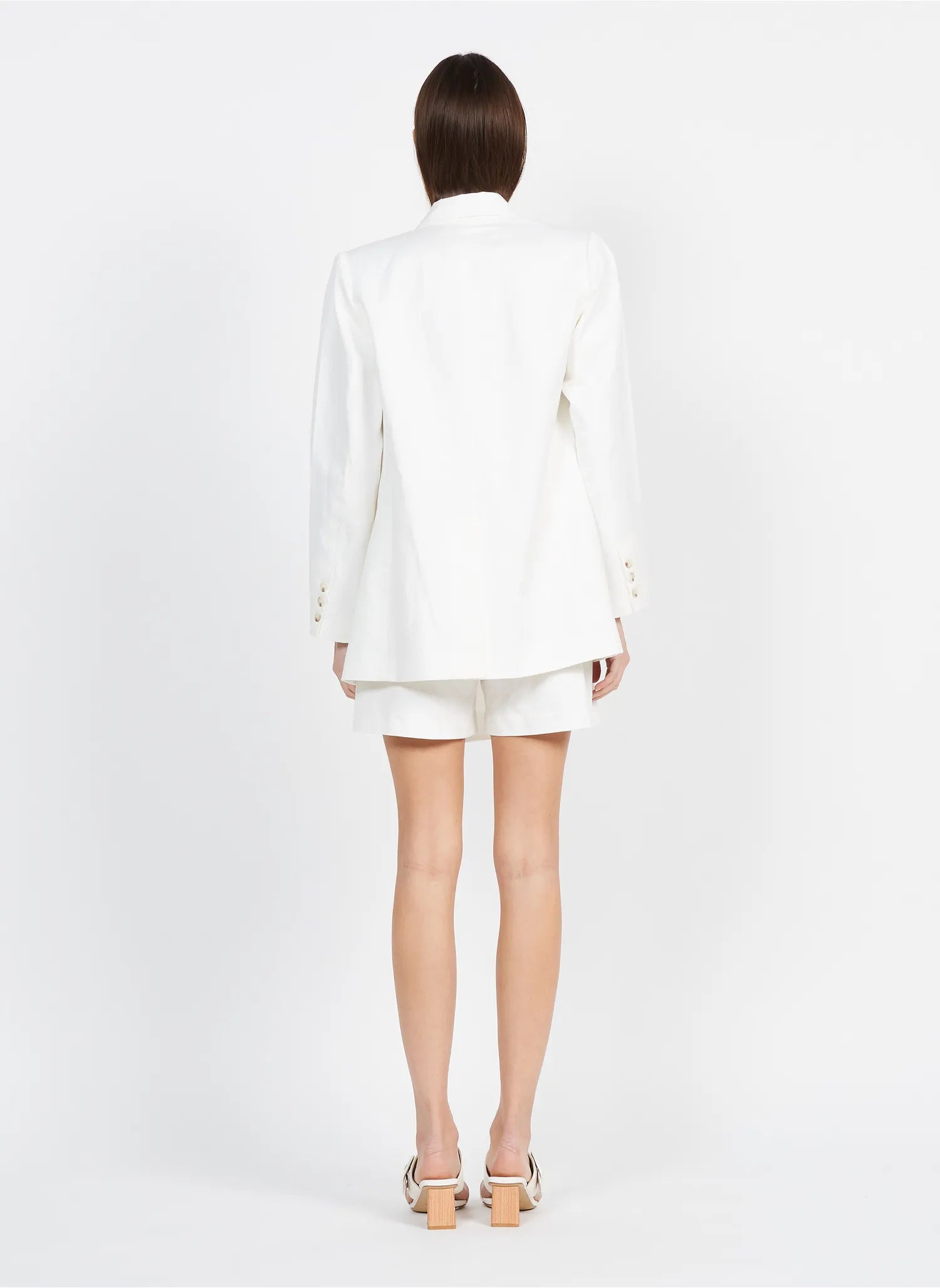 BETTY SKORT - BLANC CASSE