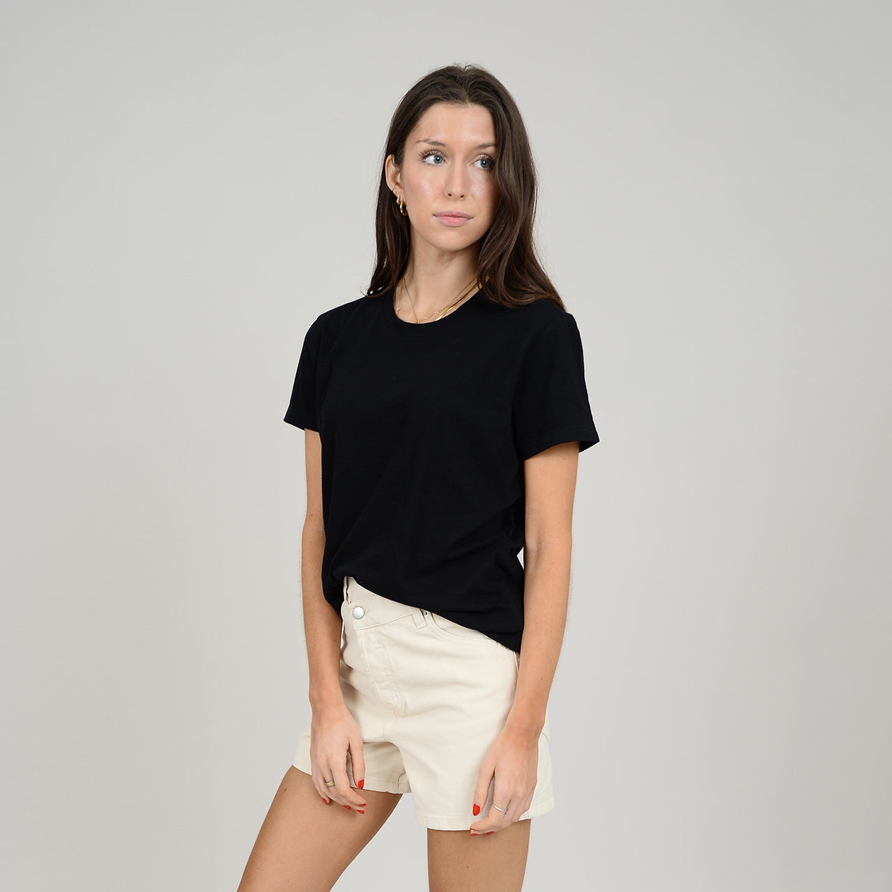 OLIVIANNA TEE - BLACK