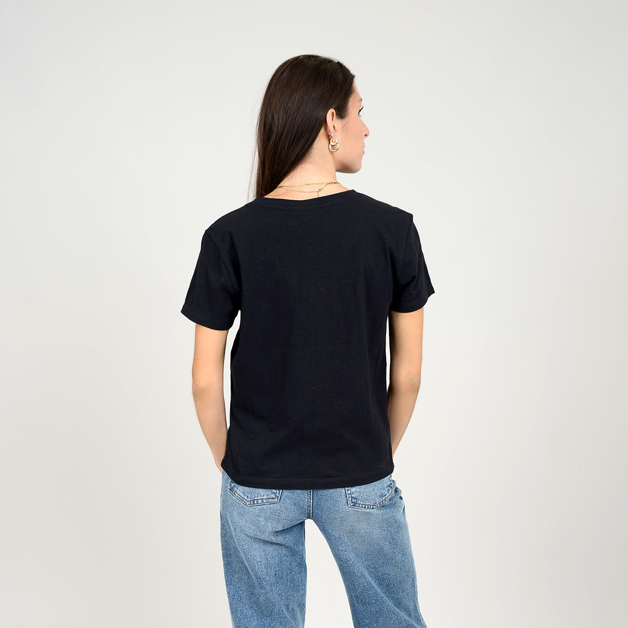VANNA TEE - BLACK