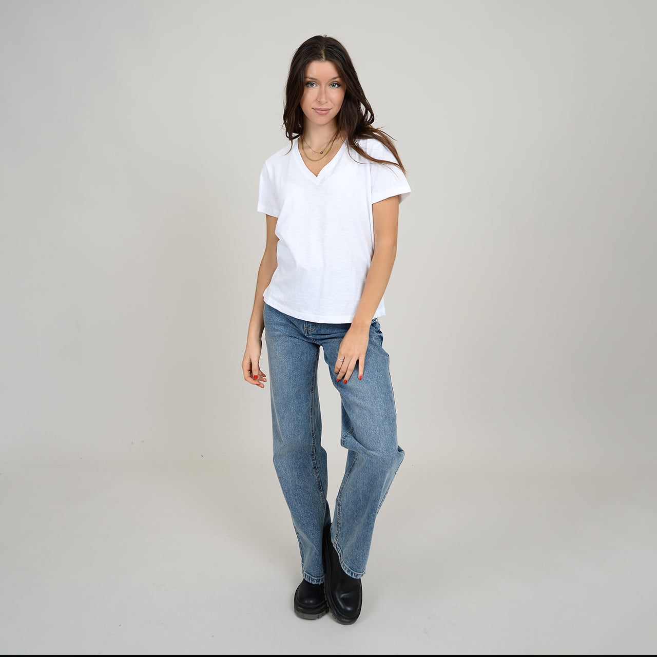 VANNA TEE - WHITE