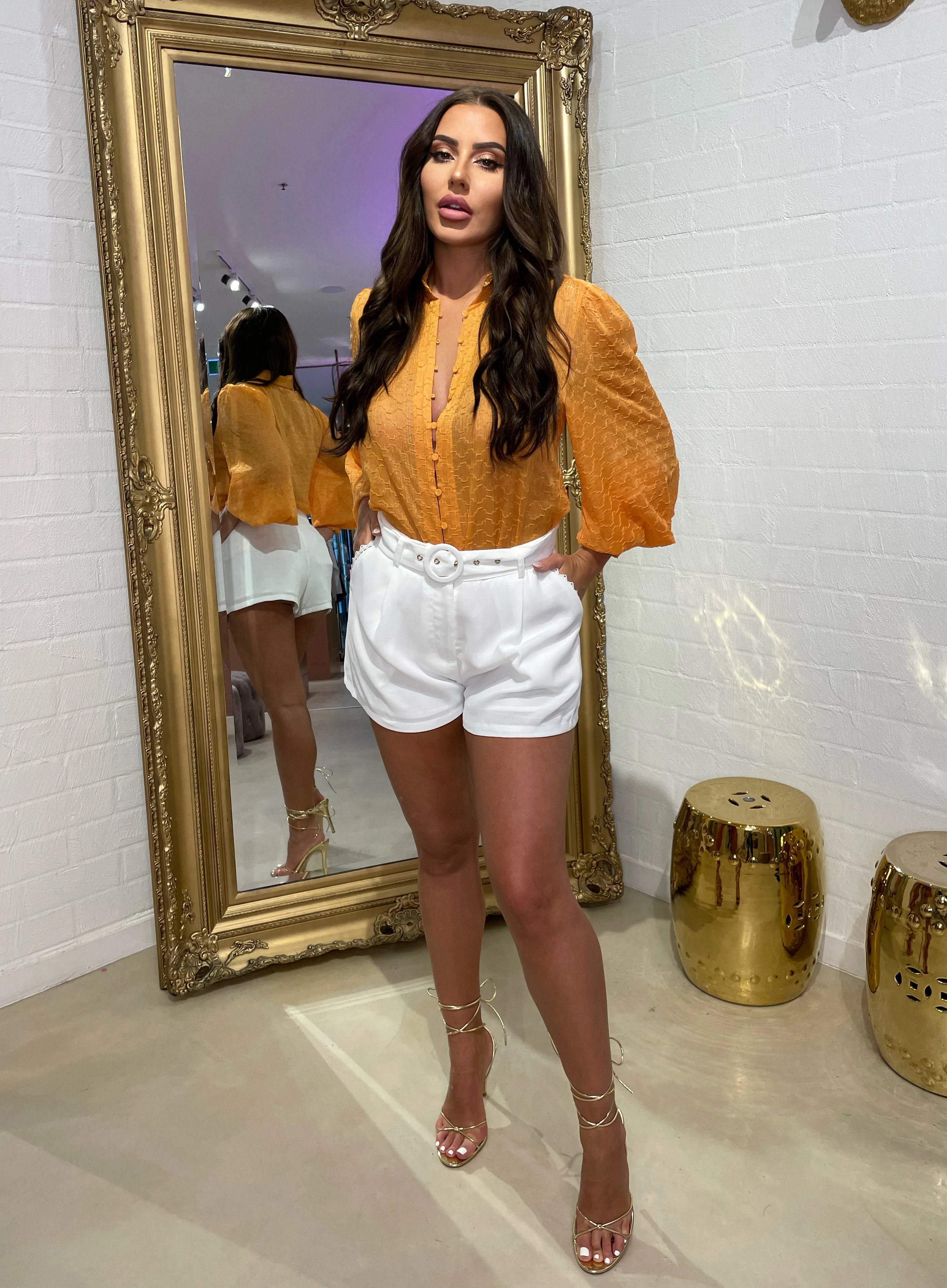 MELINA SHORT - WHITE