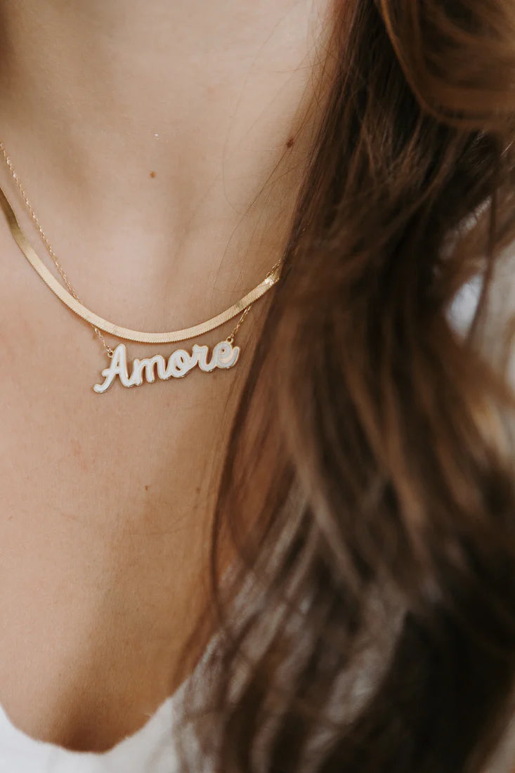 HERRINGBONE NECKLACE