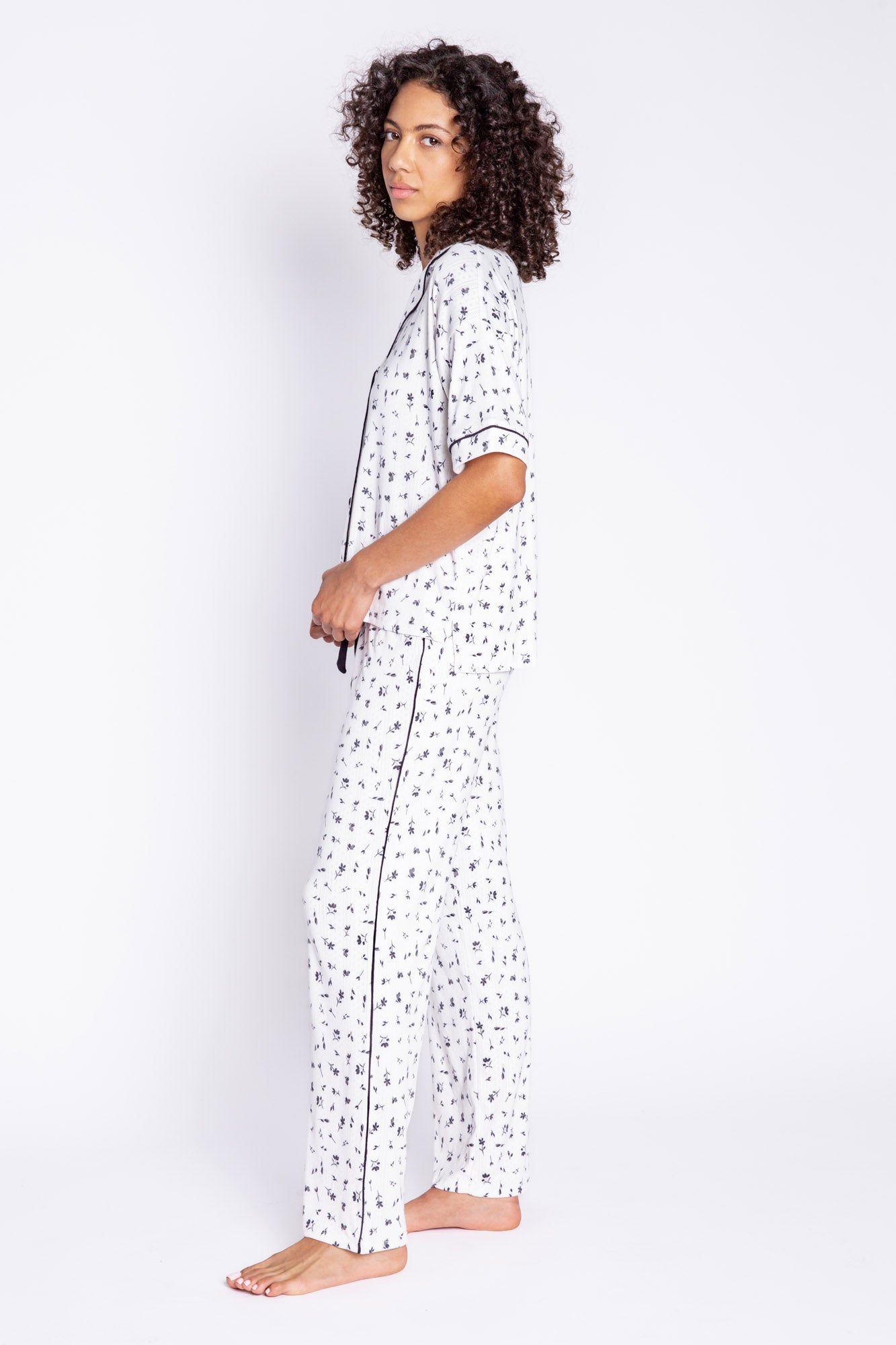 AROUND THE EDGES FLORAL PJ SET