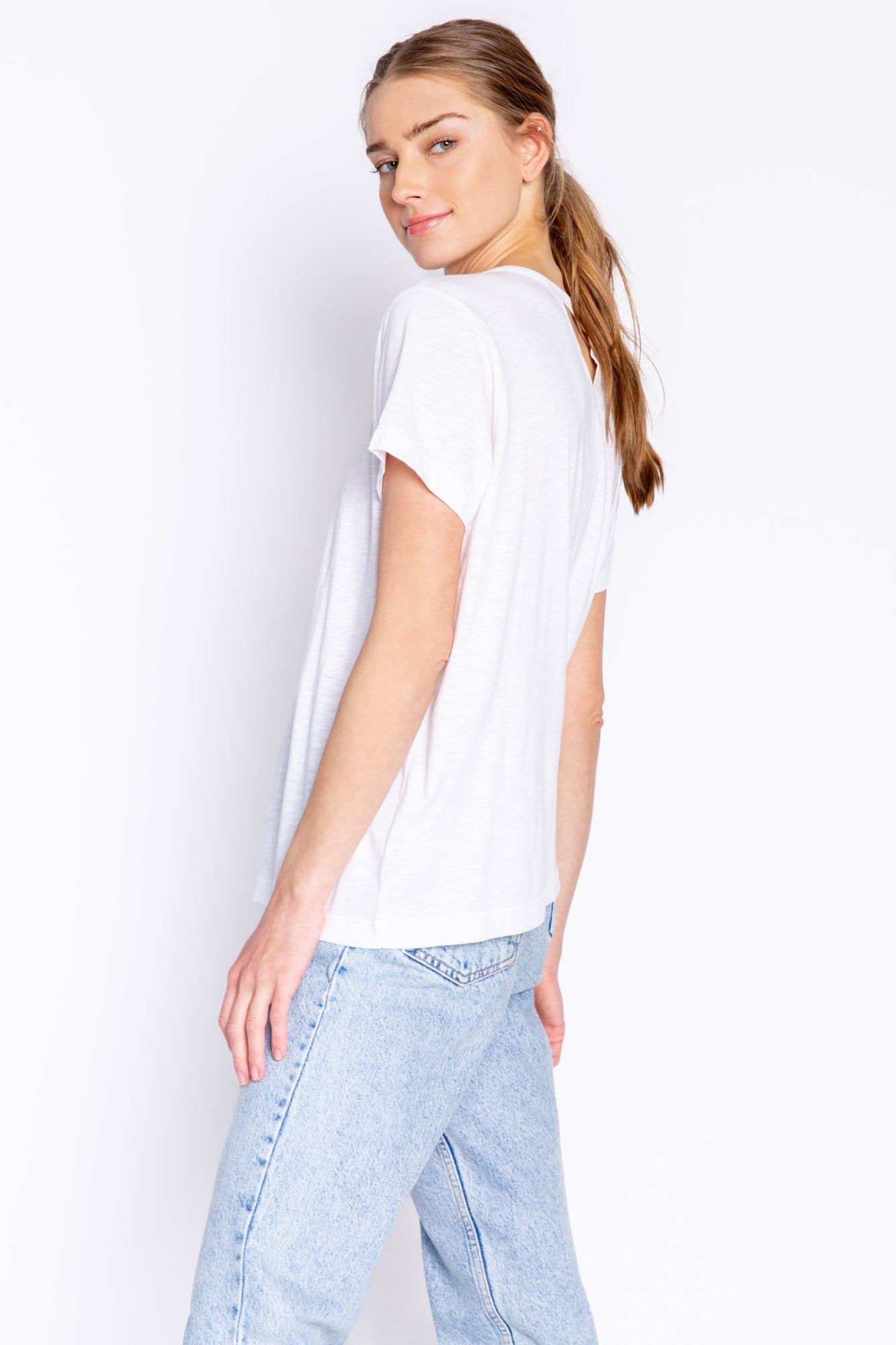 BACK TO BASICS SHORT SLEEVE TOP - WHITE