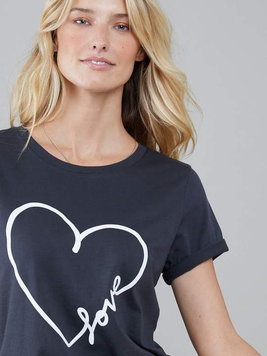 LOVE HEART TEE