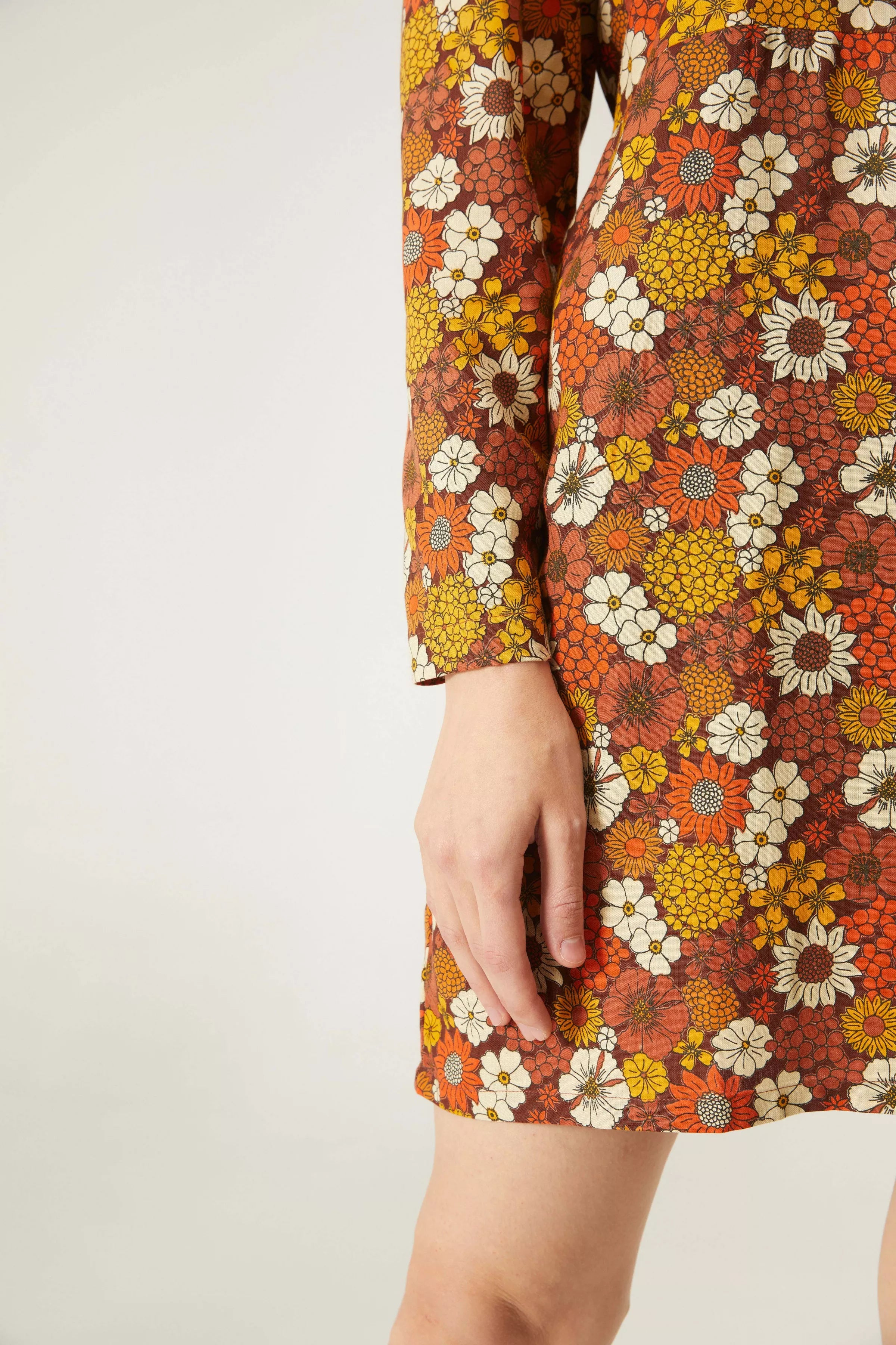 AUTUMN FLORAL PRINT MINI DRESS (ONLINE ONLY)