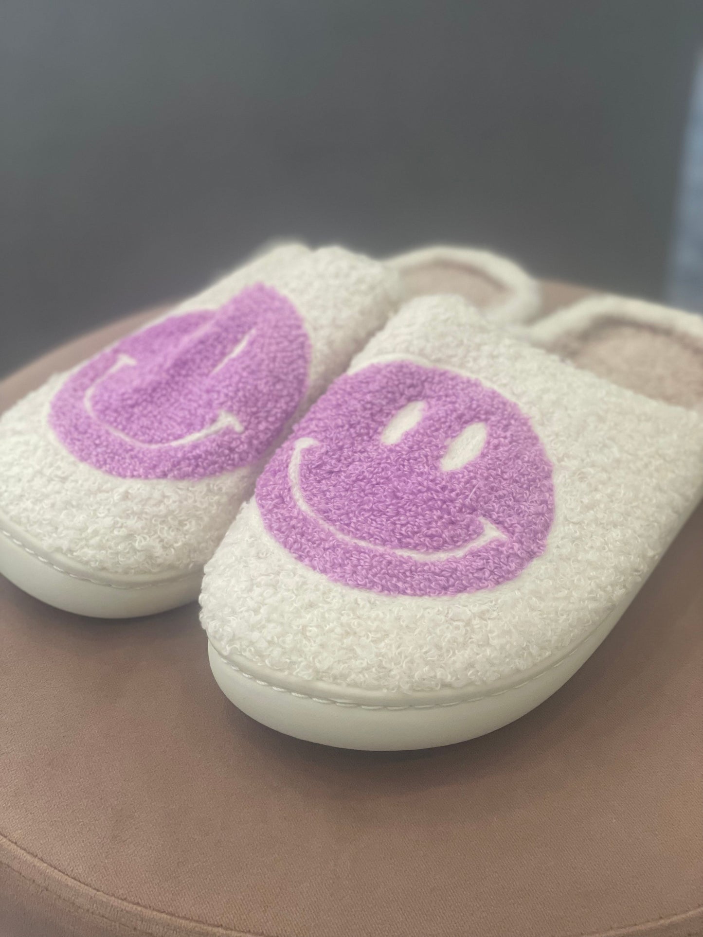 SMILEY TEDDY SLIPPERS (VARIOUS COLOURS)
