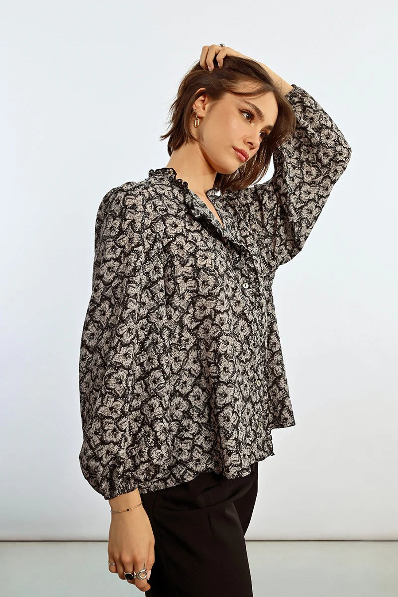 PRINTED DOUBLE-BREASTED BLOUSE