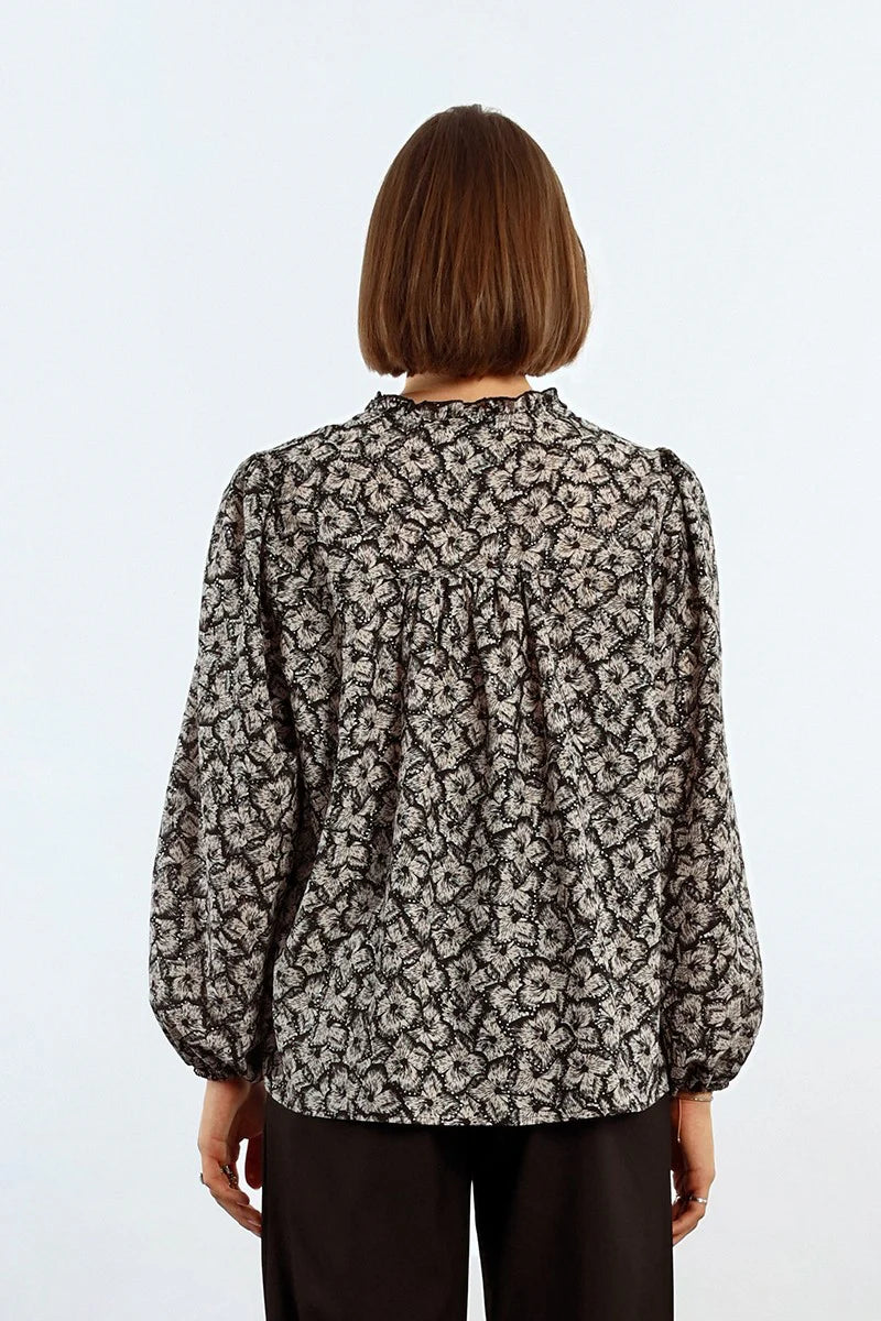 PRINTED DOUBLE-BREASTED BLOUSE