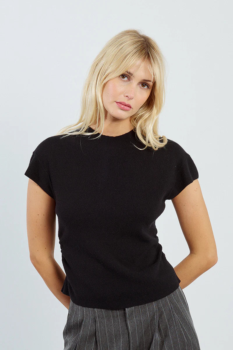 KNITTED SWEATER TOP