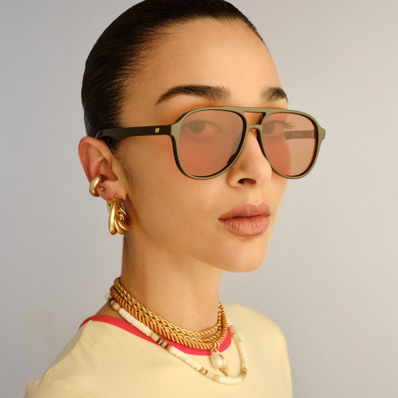 TRAGIC MAGIC SUNGLASSES - DARK OLIVE