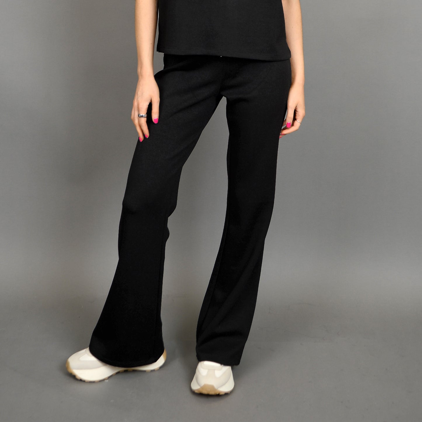 FLORINE KNIT FLARED PANT - BLACK