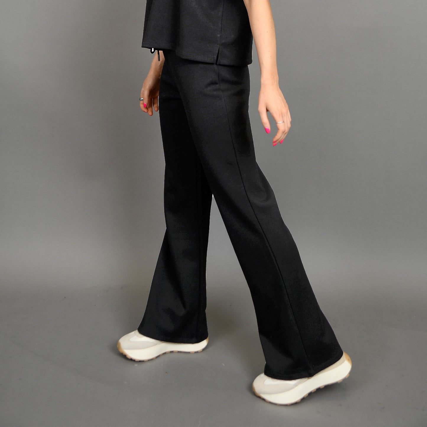 FLORINE KNIT FLARED PANT - BLACK