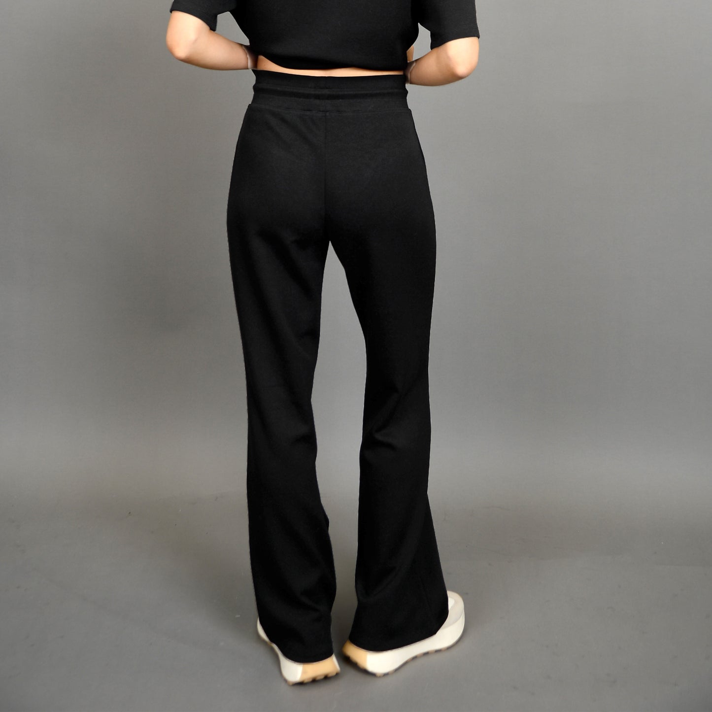 FLORINE KNIT FLARED PANT - BLACK