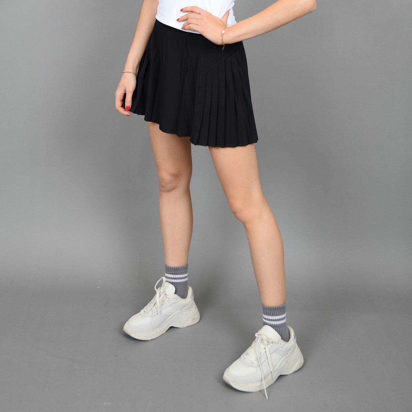 SETHIA PLEATED SKORT- BLACK