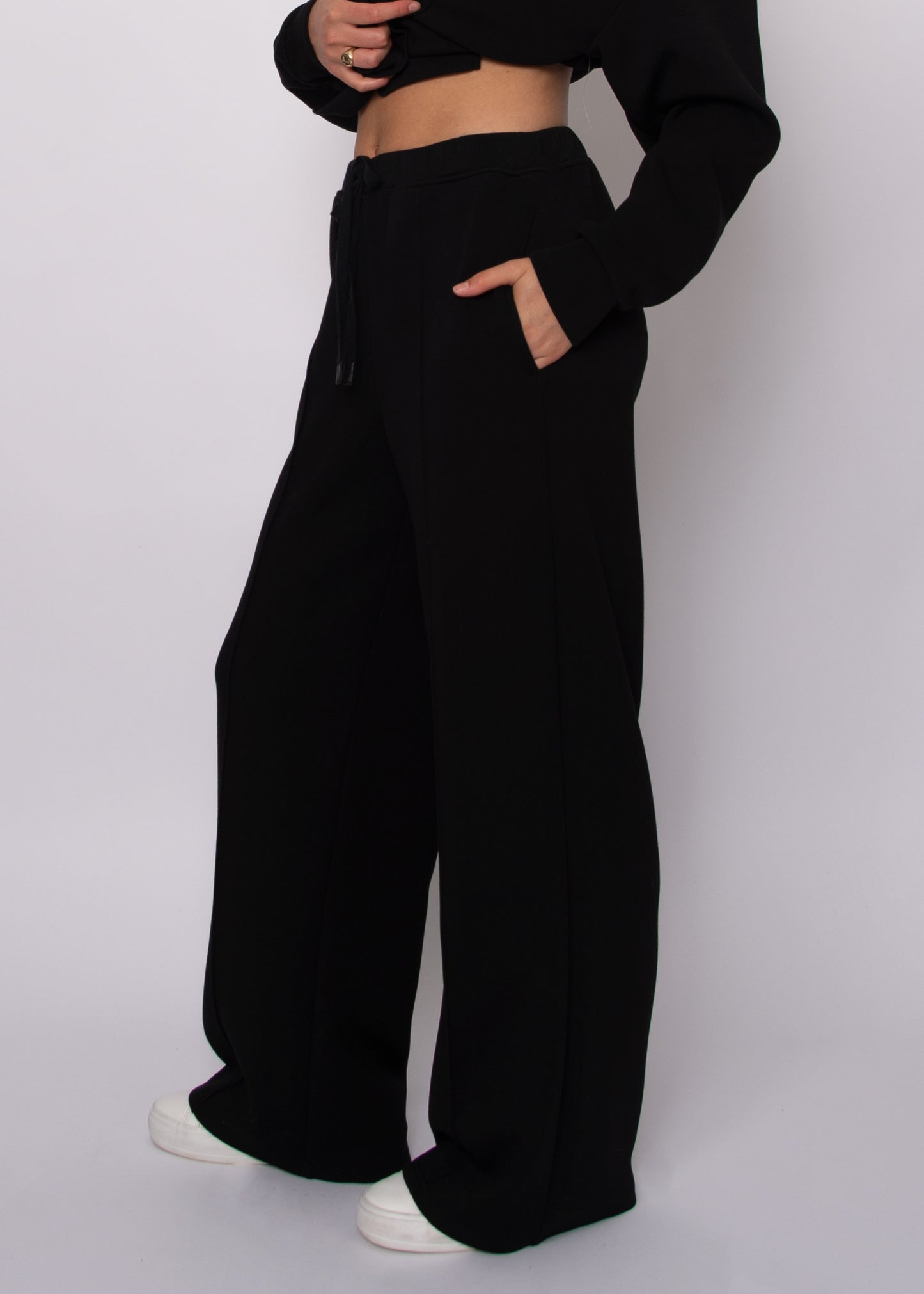 PRIDA KNIT PANT - BLACK