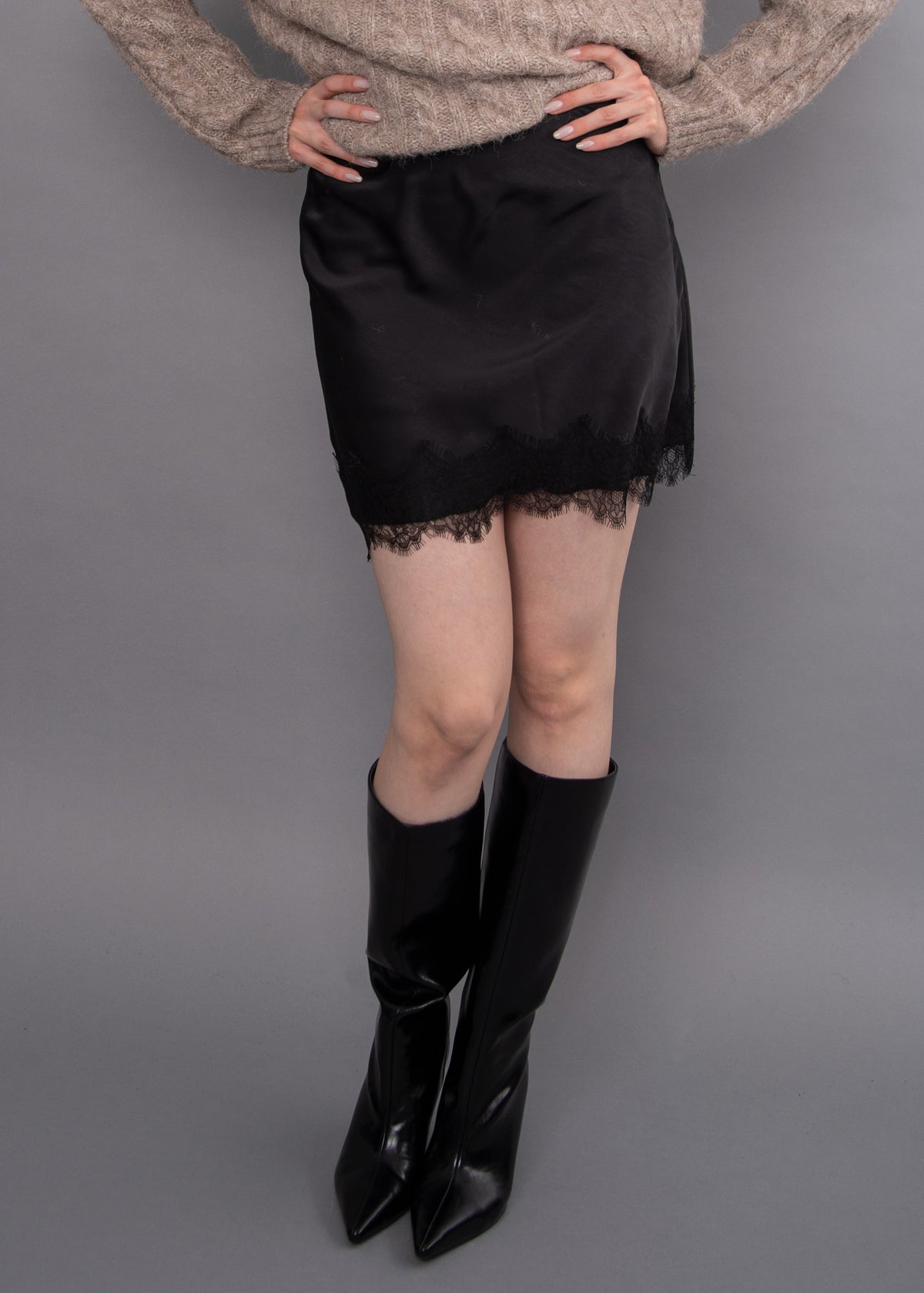 KIRA SATIN LACE TRIM SKIRT - BLACK