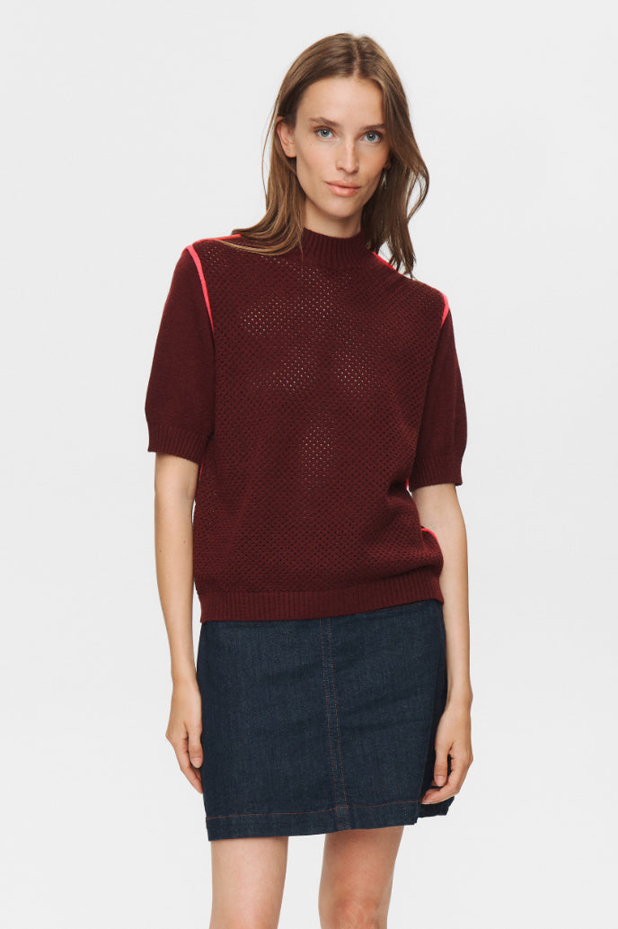 BORDEAUX SWEATER
