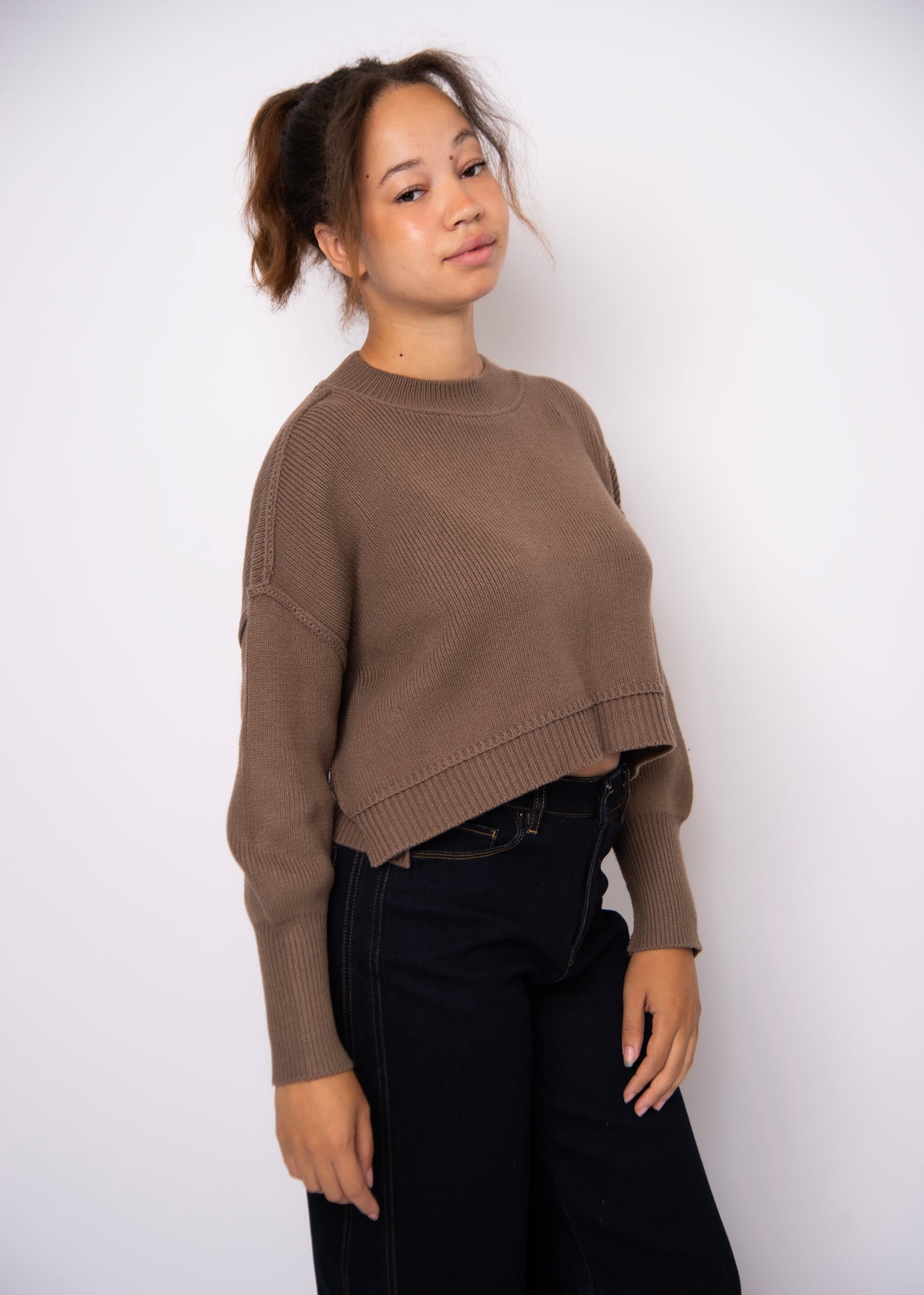 SUMIRE CROPPED SWEATER