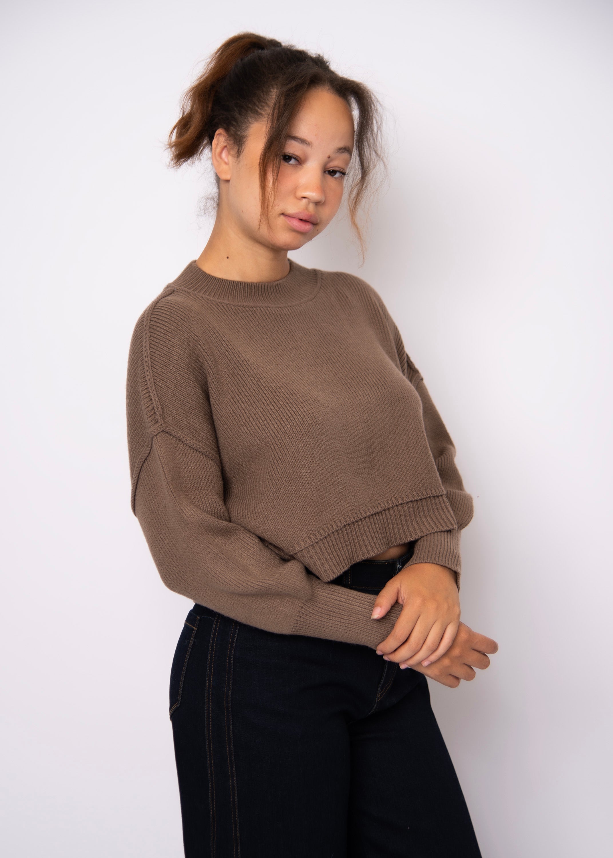SUMIRE CROPPED SWEATER