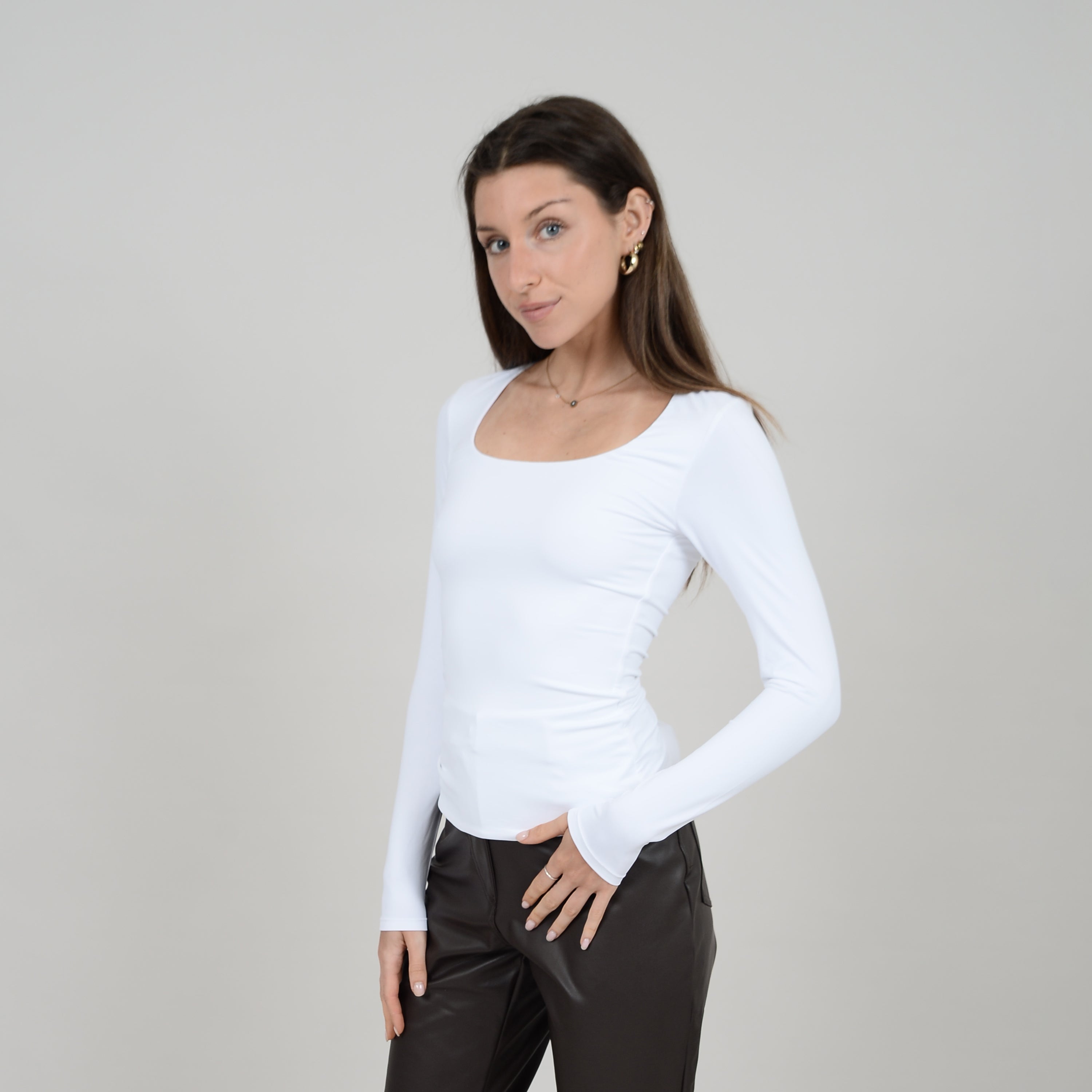 MARIANA UNECK LONG SLEEVE TEE - WHITE (SECOND SKIN)