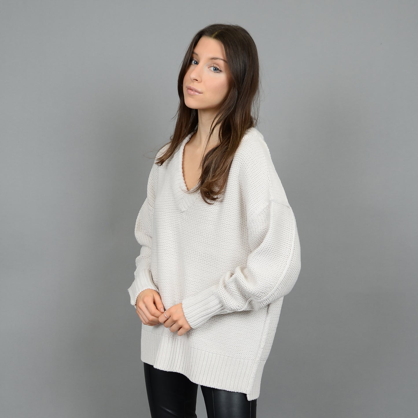 ZVONA SWEATER