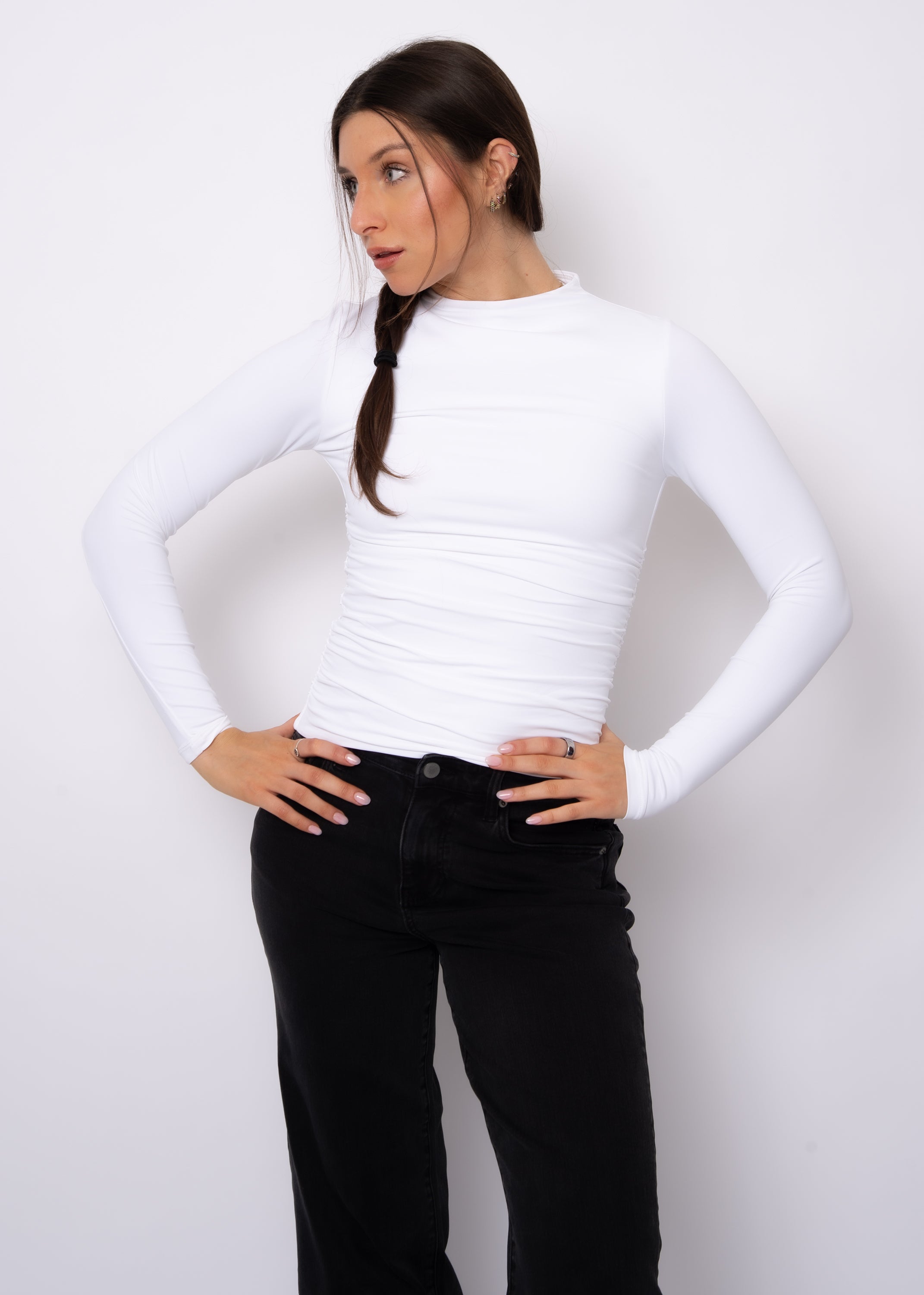YVE FUNNEL NECK RUCHED TOP - WHITE