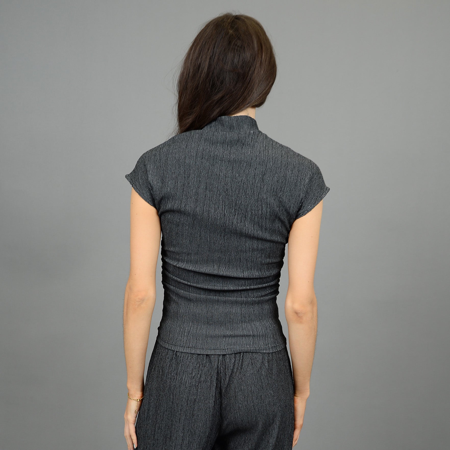 SHIRLAY MOCKNECK TOP - DARK GREY TWIST