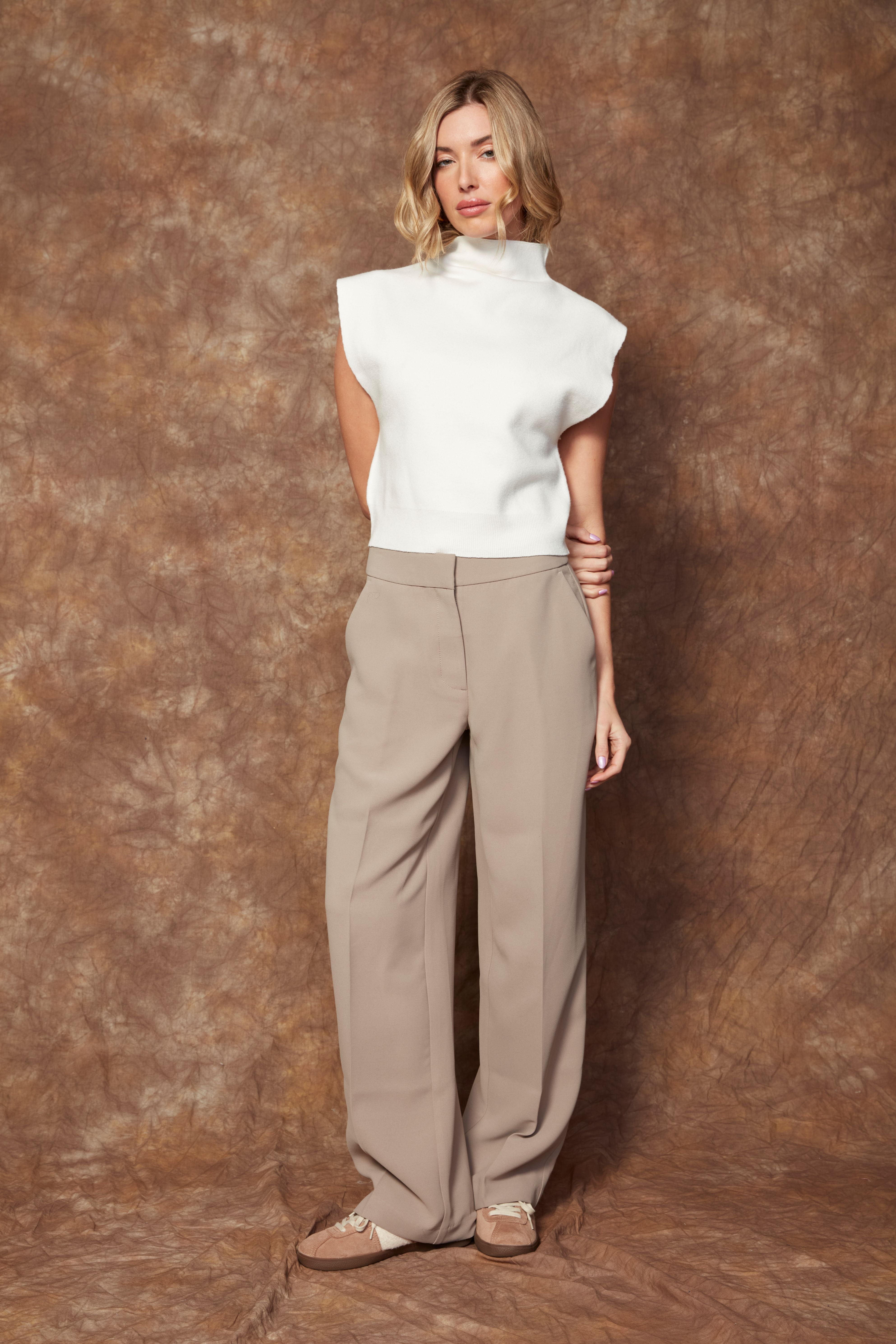 SELBY VEST - WINTER WHITE
