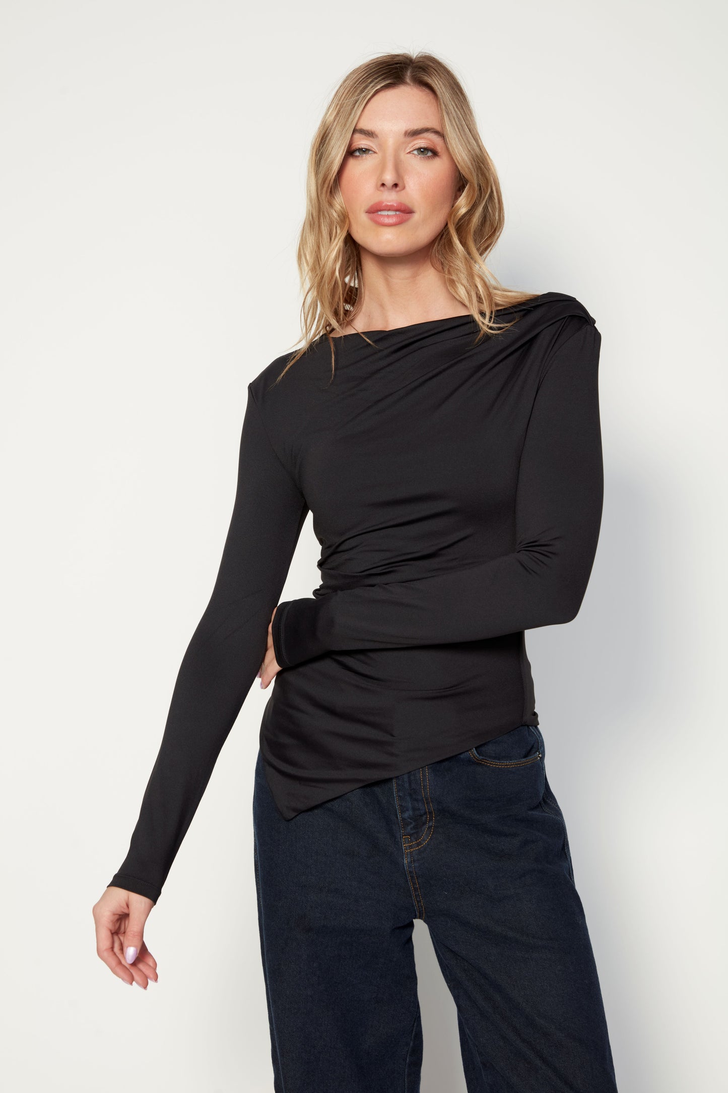 ALAIN ASYMMETRIC TOP - BLACK