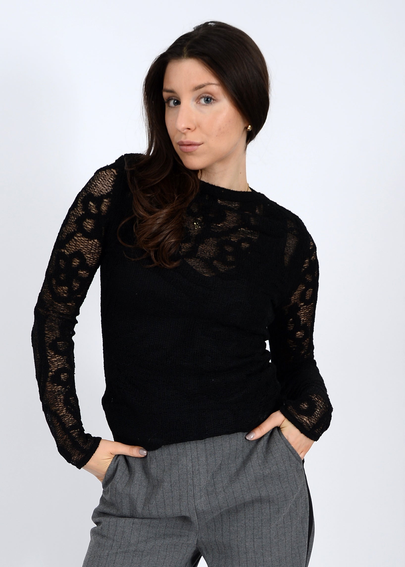 CRISSA OPEN KNIT TOP