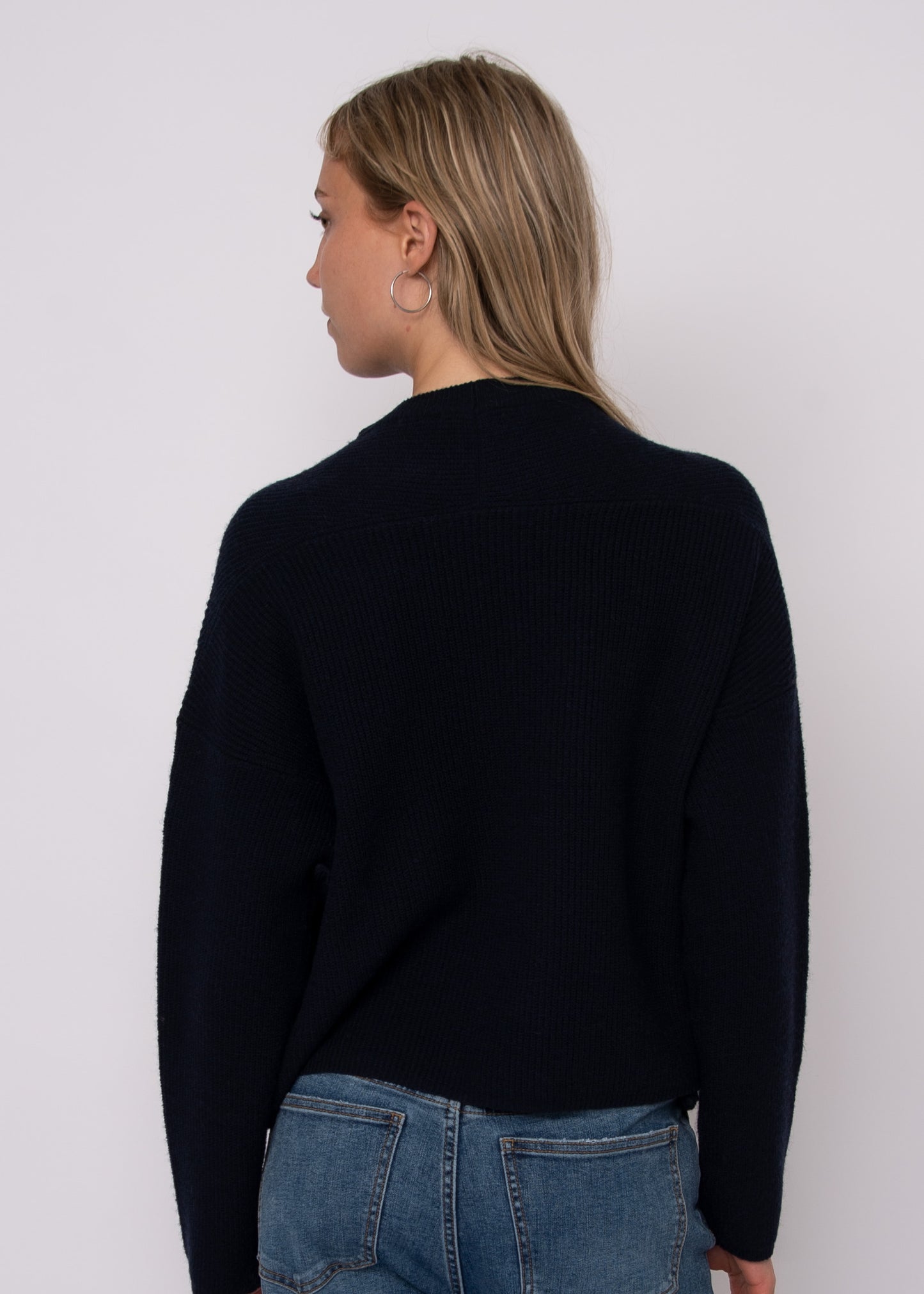 MAHEEN SWEATER - NAVY