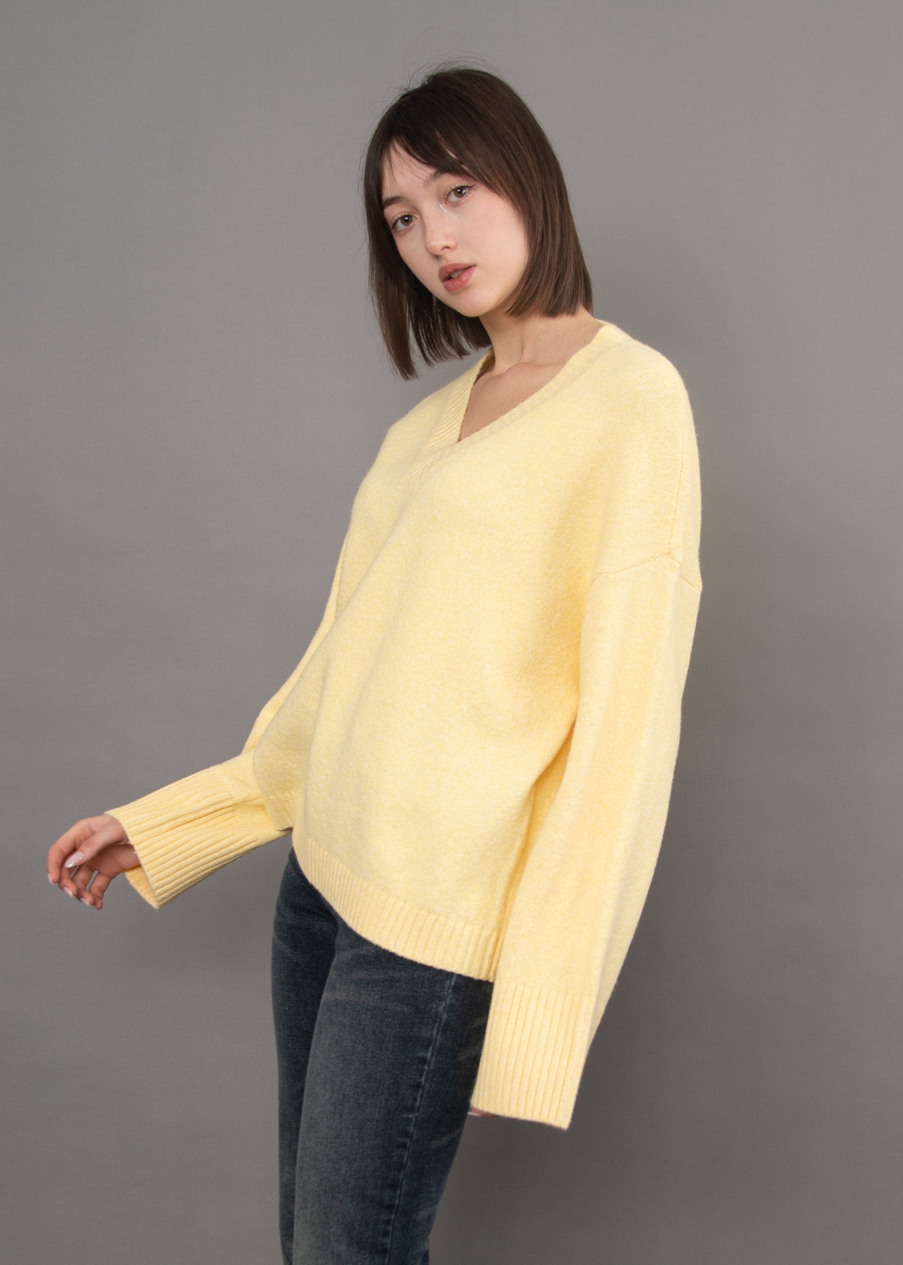 NOOMI SWEATER