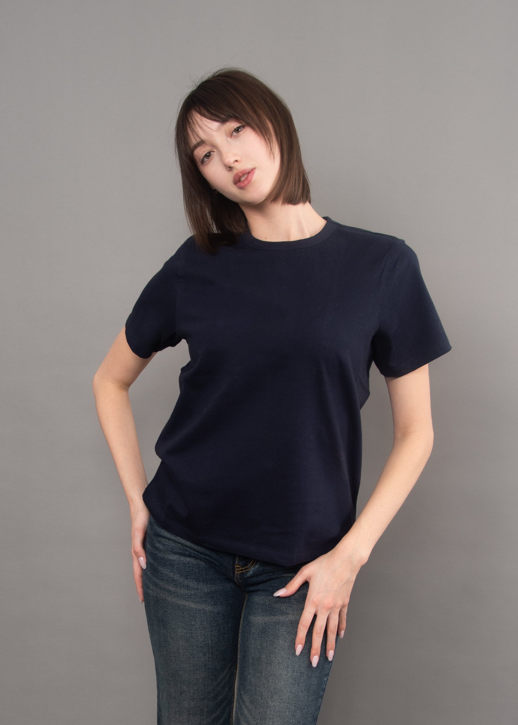 REGINA TEE - NAVY