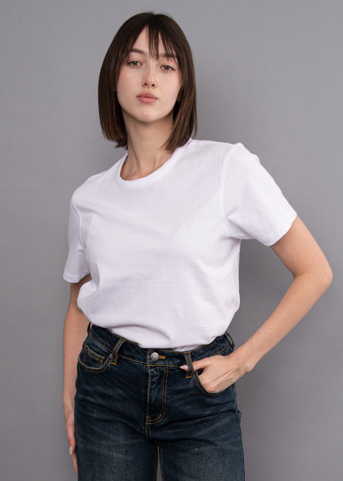 REGINA TEE - WHITE