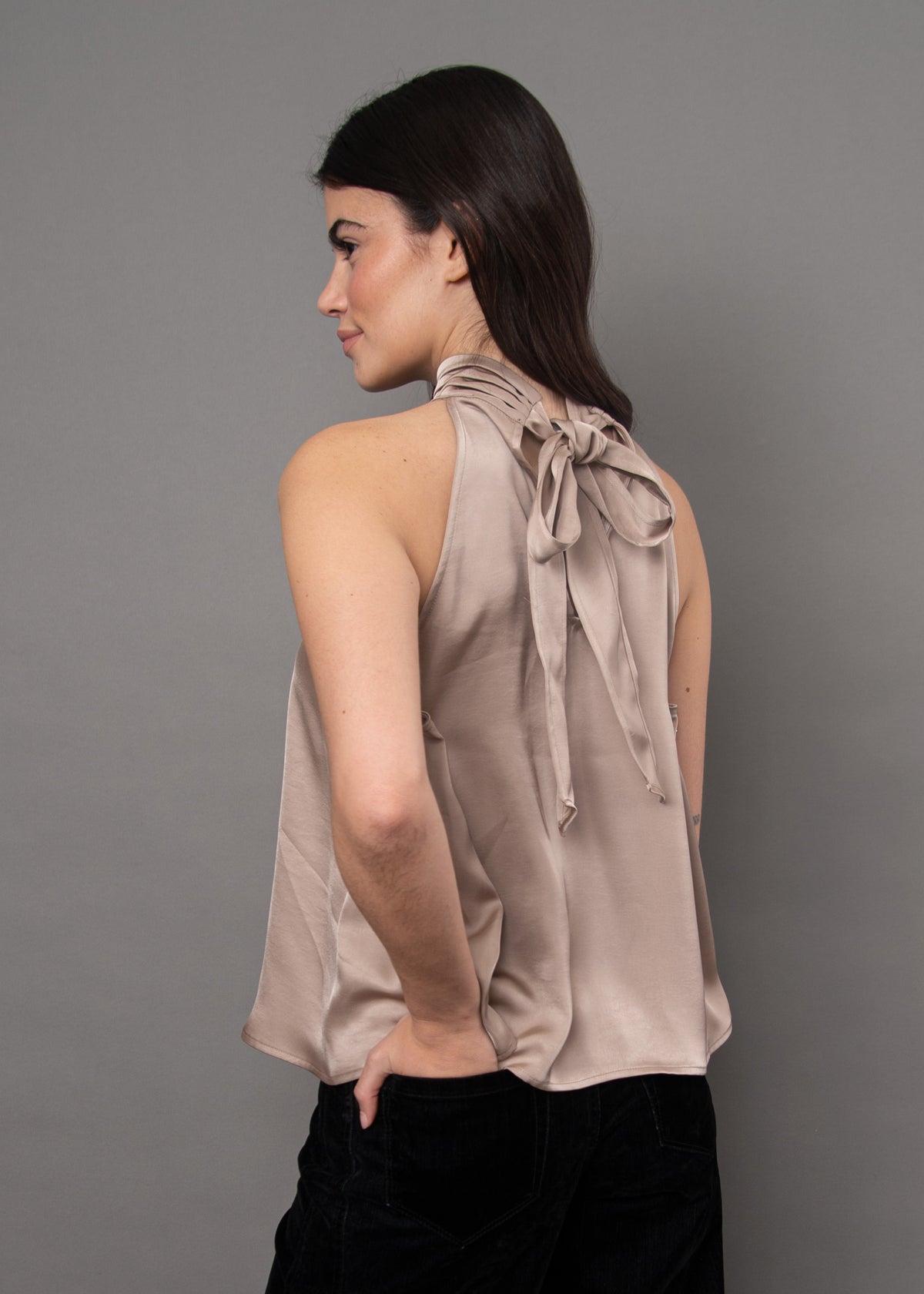 LYSELL SATIN HALTER TOP - TAUPE
