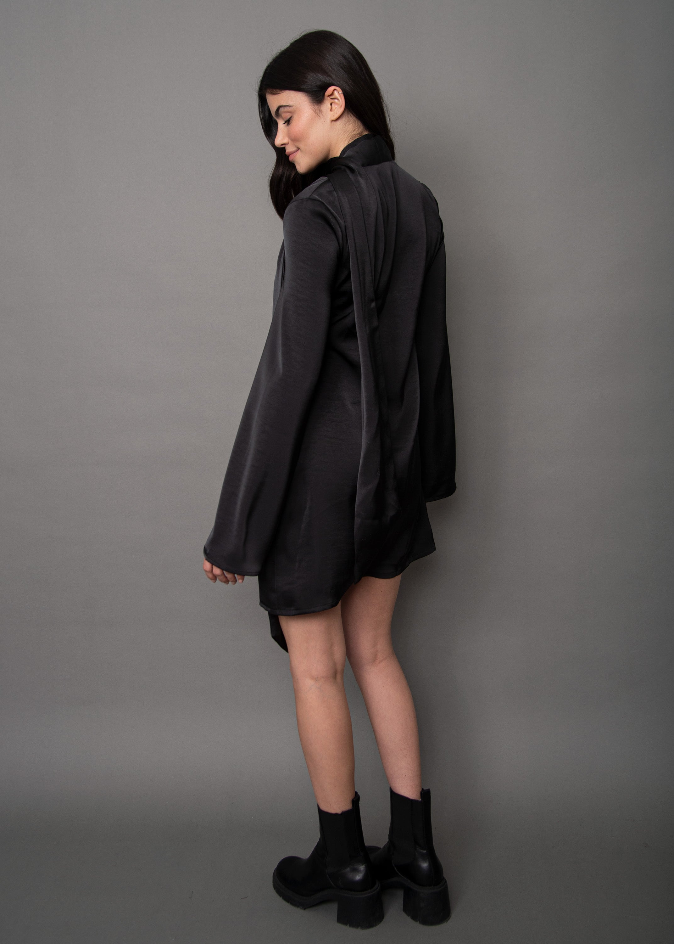 HEIZE SATIN MINI DRESS