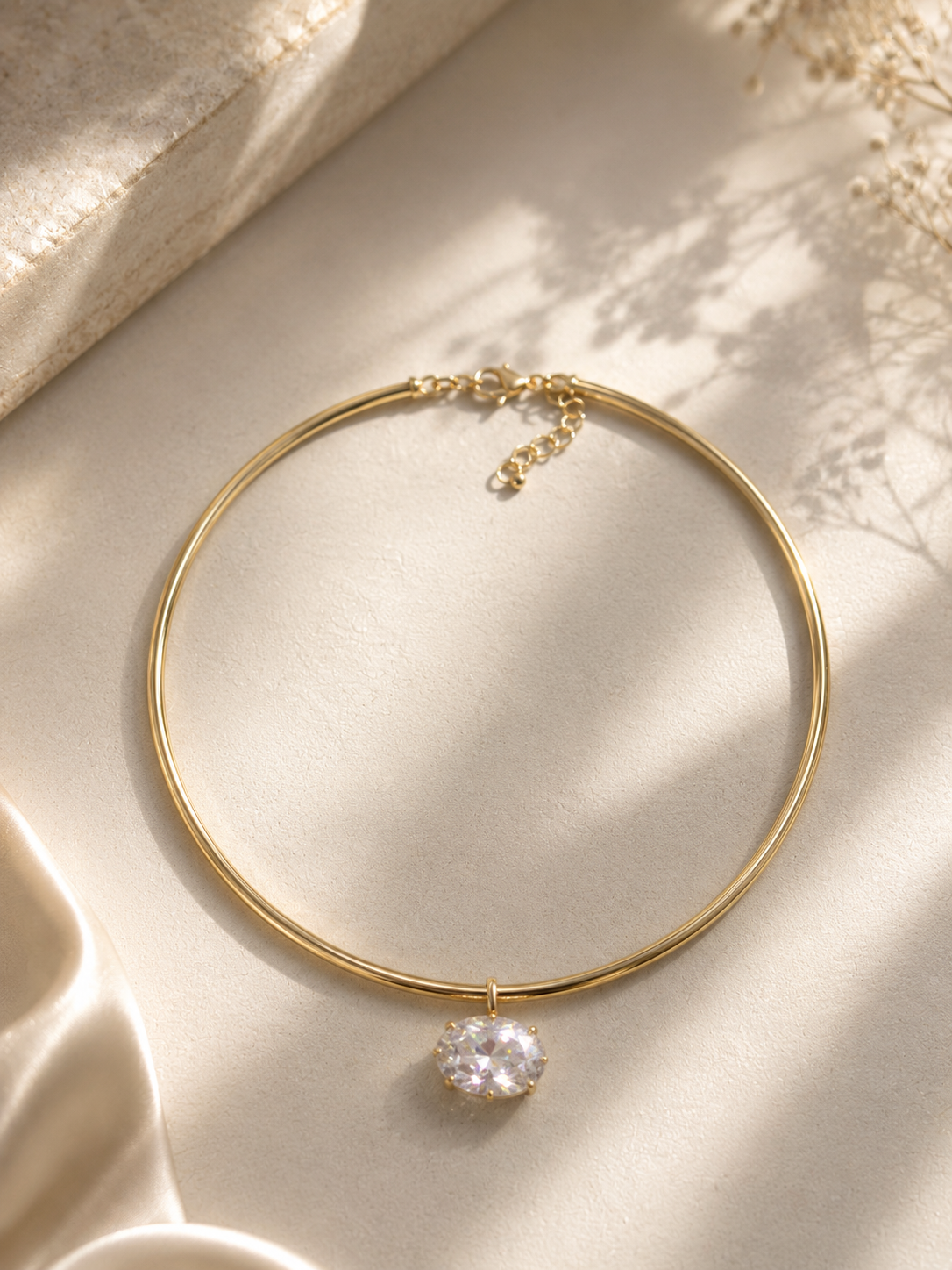 LARGE OVAL BEZEL COLLAR NECKLACE