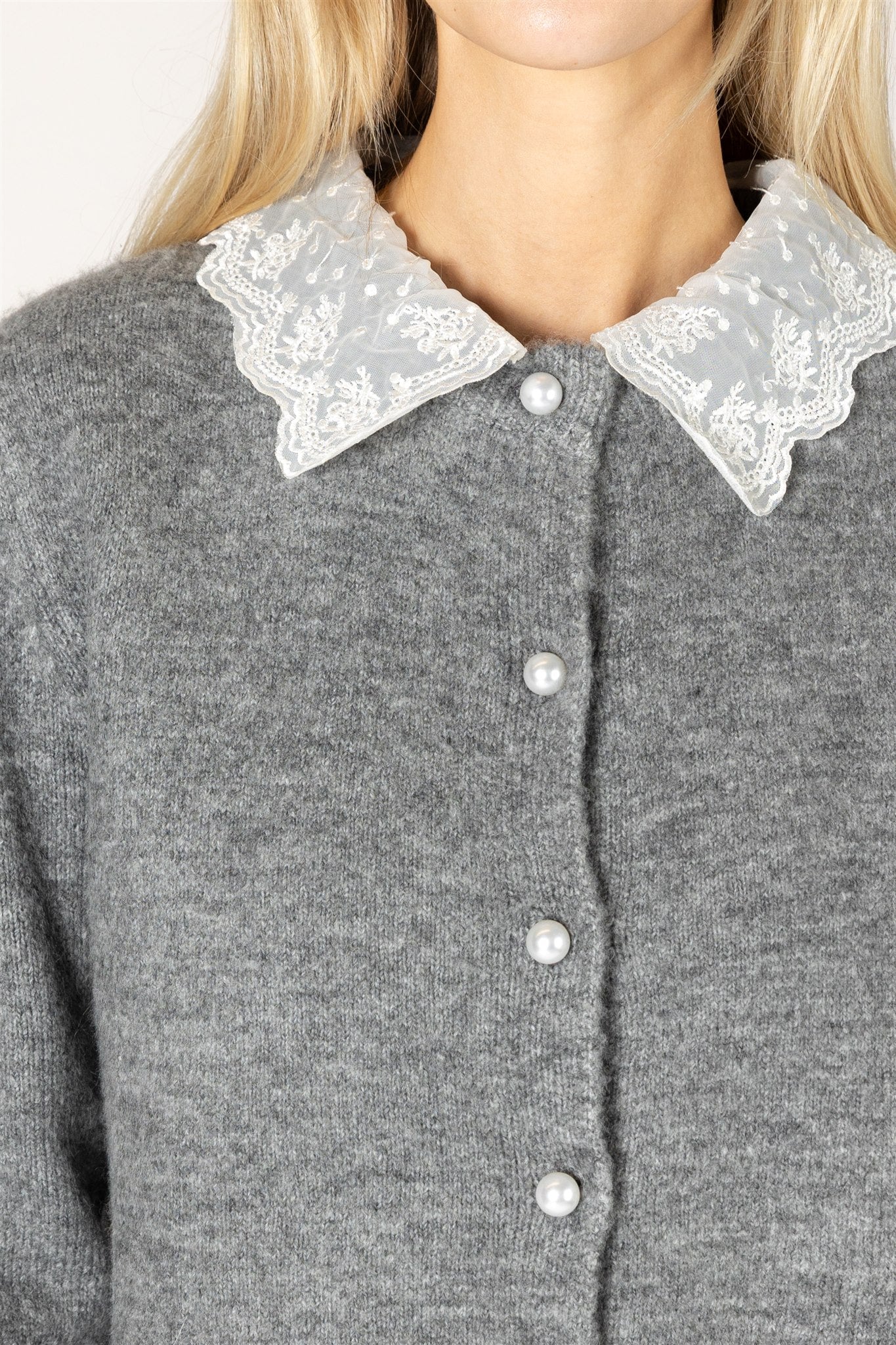 AISHA LACE COLLAR CARDIGAN