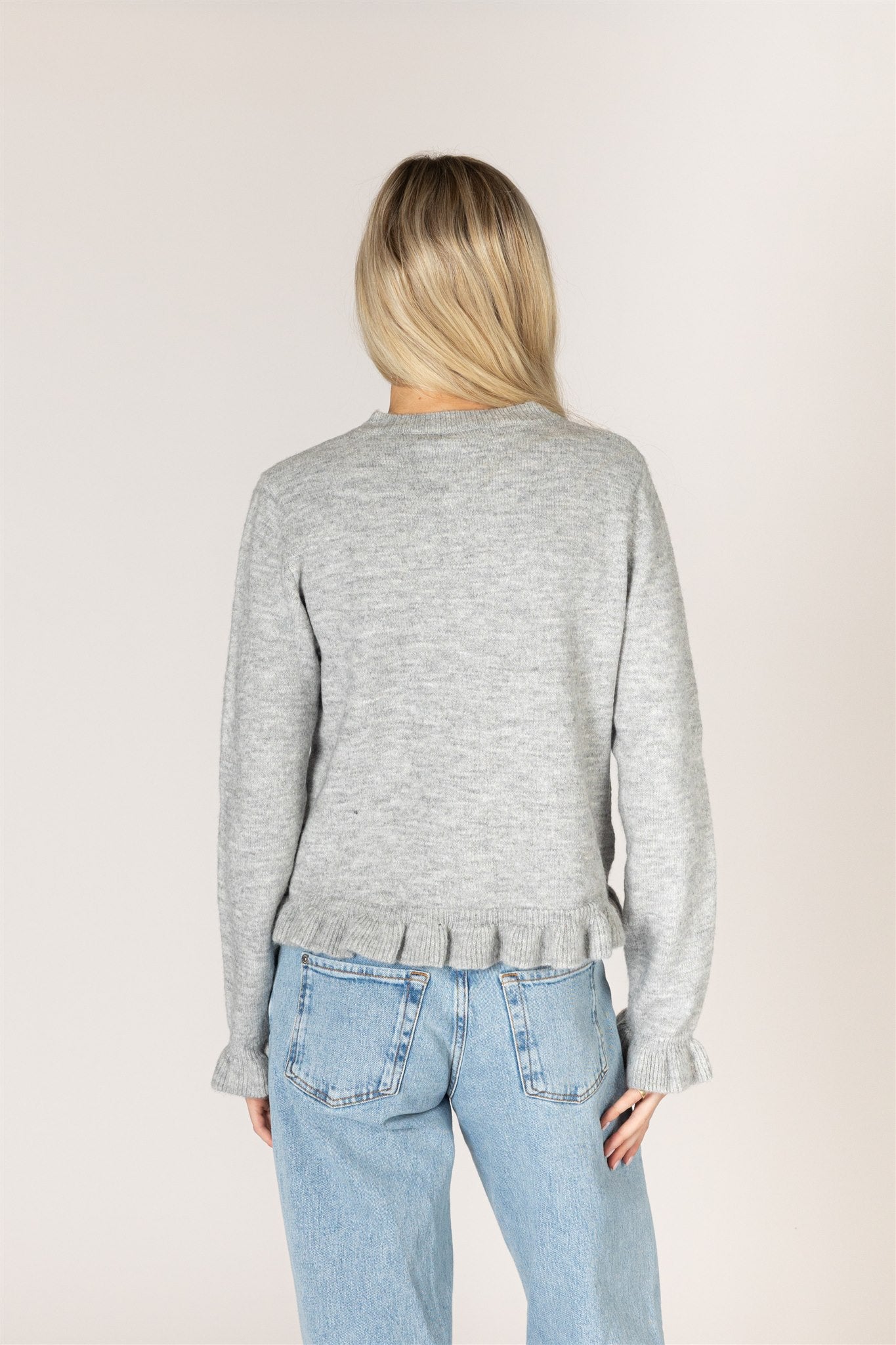 ANNORA RUFFLE CARDIGAN