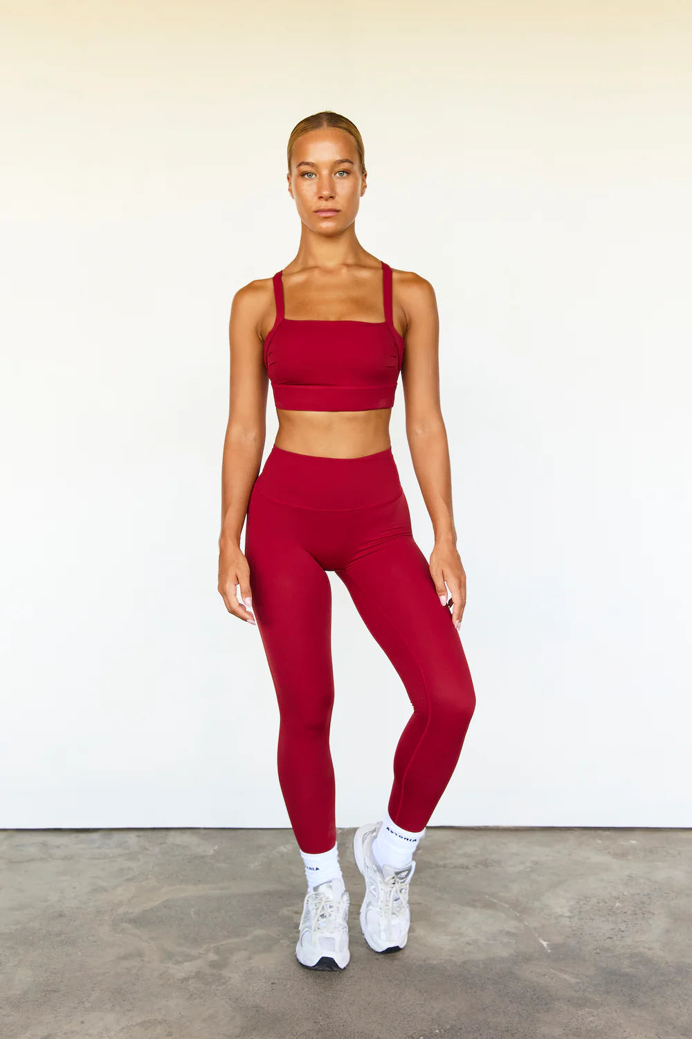 LUXE BALANCE SIGNATURE SPORTS BRA - DARK CHERRY
