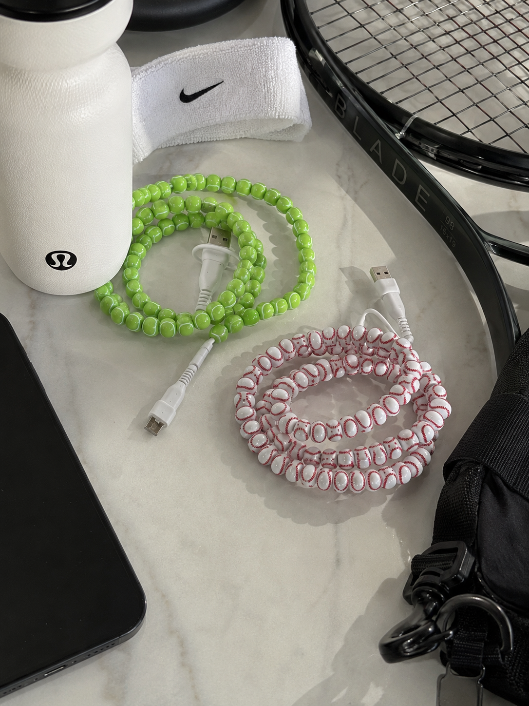 UNIVERSAL BEADED CHARGER (VARIOUS COLOURS)