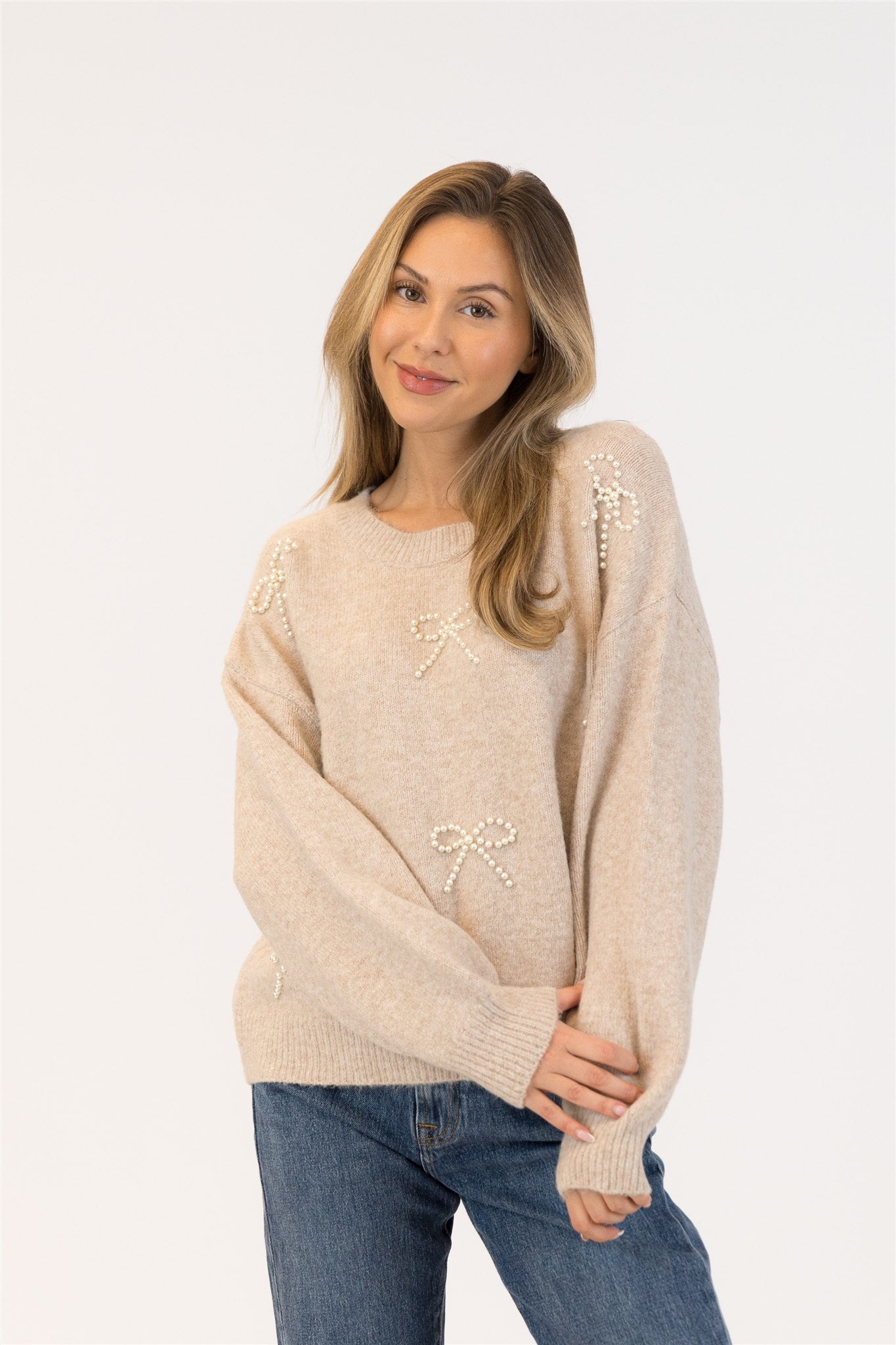 BOWS SWEATER